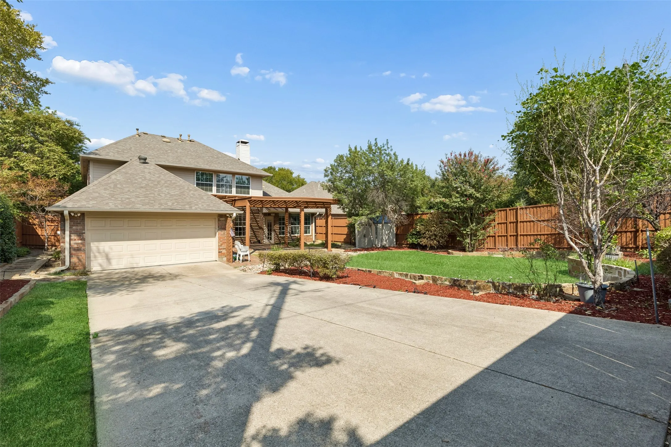 Single Family Residence For Rent in Dallas County , 849 Shorewood Drive, Coppell, Texas 75019, 5 Bedroom, 4 Bathroom, 2 Garage spaces, 3,487 Sqft, built in 1993, mls#21401958, Real Estate Agent in Coppell, Homes For Rent in Dallas county, Homes For Rent in Coppell, Realtor in Coppell Texas, Real Estate Brokerage Independent Realty Texas, Luminita Cordes Realtor