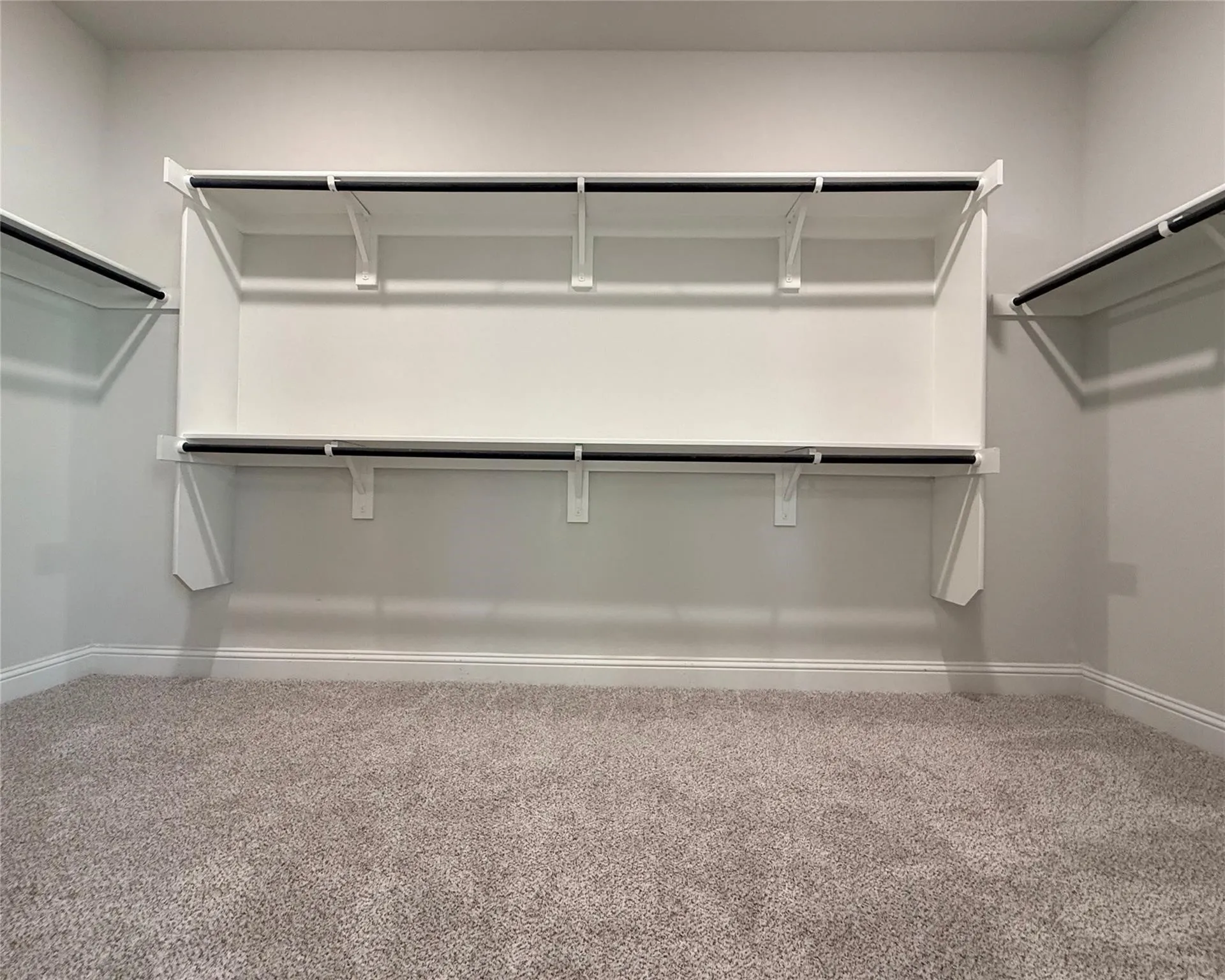 Single Family Residence For Sale in Collin County , 2903 Woodland Court, Wylie, Texas 75098, 4 Bedroom, 3 Bathroom, 2 Garage spaces, 2,690 Sqft, built in 2023, mls#21402046, Real Estate Agent in Wylie, Homes For Sale in Collin county, Homes For Sale in Wylie, Realtor in Wylie Texas, Real Estate Brokerage Independent Realty Texas, Luminita Cordes Realtor