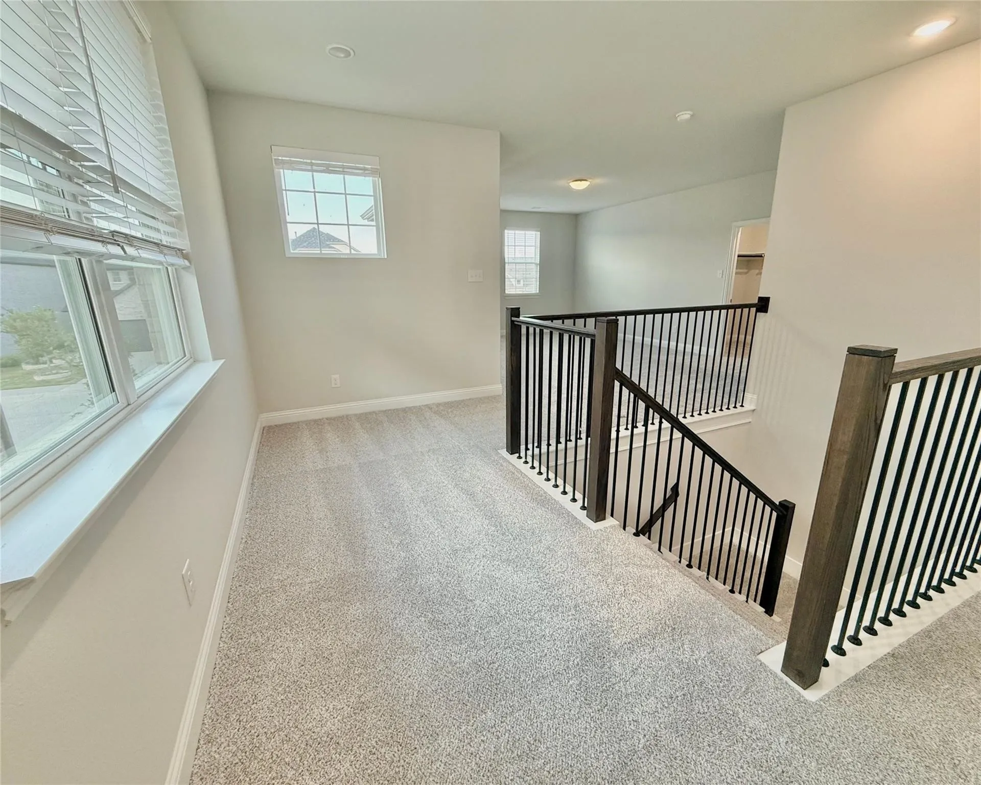 Single Family Residence For Sale in Collin County , 2903 Woodland Court, Wylie, Texas 75098, 4 Bedroom, 3 Bathroom, 2 Garage spaces, 2,690 Sqft, built in 2023, mls#21402046, Real Estate Agent in Wylie, Homes For Sale in Collin county, Homes For Sale in Wylie, Realtor in Wylie Texas, Real Estate Brokerage Independent Realty Texas, Luminita Cordes Realtor