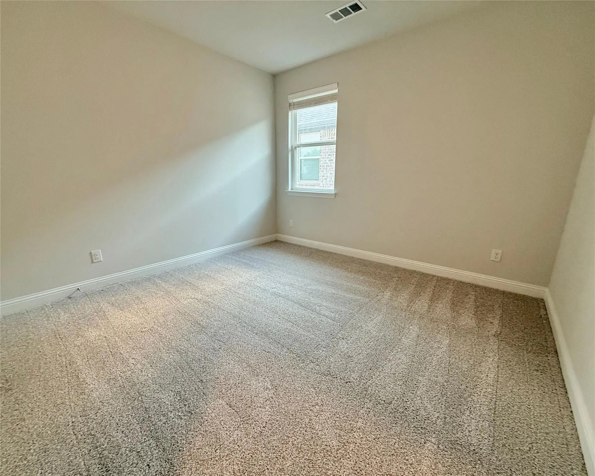 Single Family Residence For Sale in Collin County , 2903 Woodland Court, Wylie, Texas 75098, 4 Bedroom, 3 Bathroom, 2 Garage spaces, 2,690 Sqft, built in 2023, mls#21402046, Real Estate Agent in Wylie, Homes For Sale in Collin county, Homes For Sale in Wylie, Realtor in Wylie Texas, Real Estate Brokerage Independent Realty Texas, Luminita Cordes Realtor