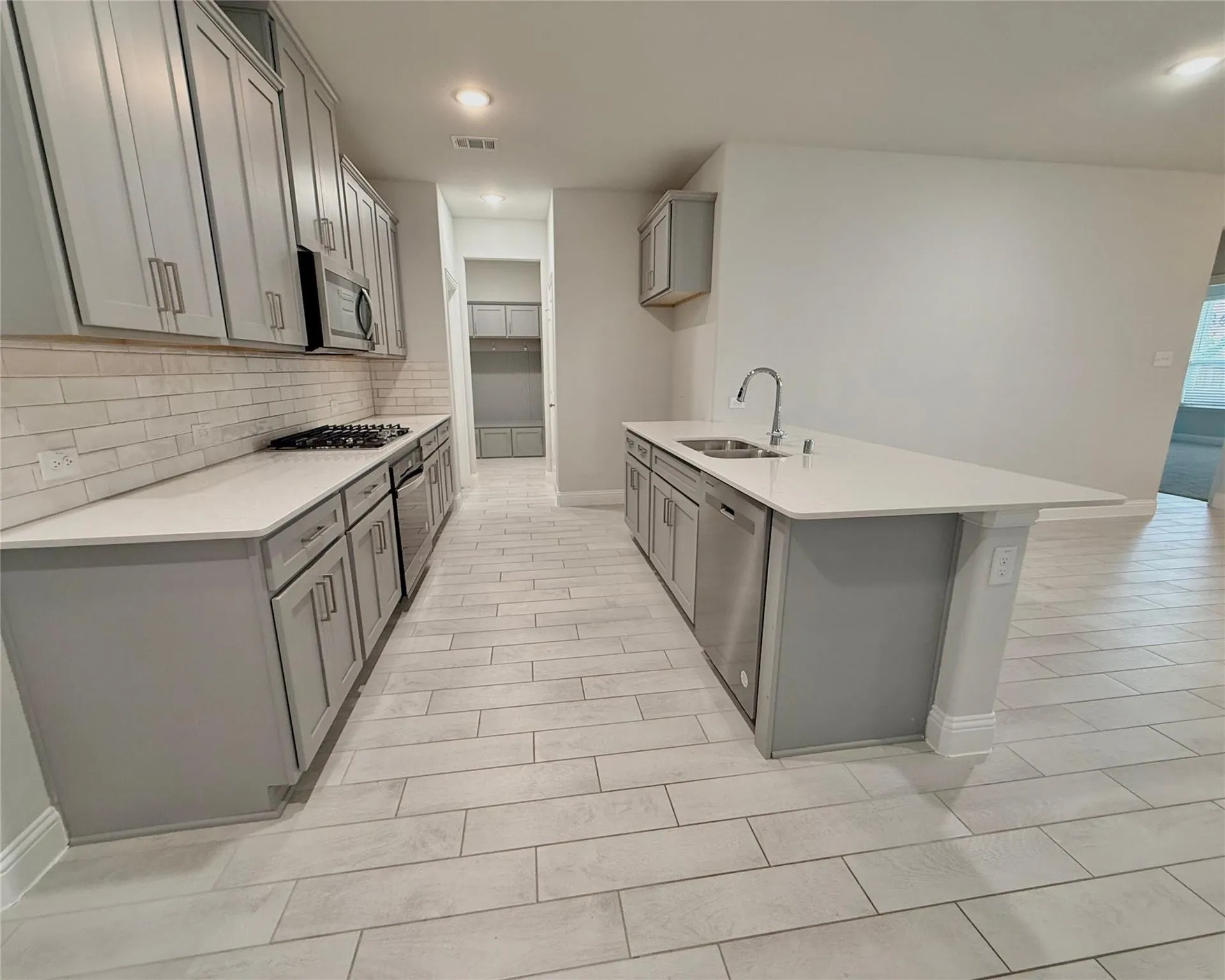 Single Family Residence For Sale in Collin County , 2903 Woodland Court, Wylie, Texas 75098, 4 Bedroom, 3 Bathroom, 2 Garage spaces, 2,690 Sqft, built in 2023, mls#21402046, Real Estate Agent in Wylie, Homes For Sale in Collin county, Homes For Sale in Wylie, Realtor in Wylie Texas, Real Estate Brokerage Independent Realty Texas, Luminita Cordes Realtor