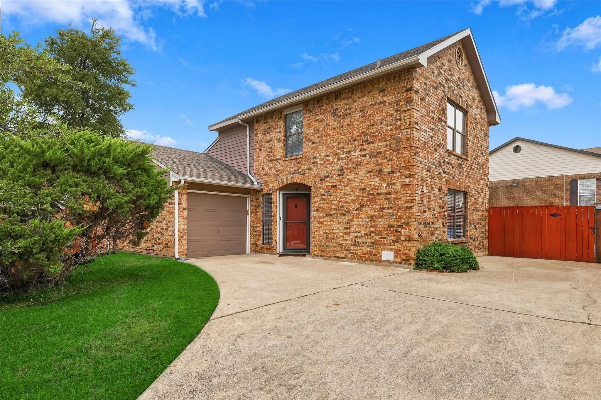 Single Family Residence For Sale in Denton County , 3136 Harbinger Lane, Dallas, Texas 75287, 2 Bedroom, 2 Bathroom, 1 Garage spaces, 1,182 Sqft, built in 1984, mls#21401487, Real Estate Agent in Dallas, Homes For Sale in Denton county, Homes For Sale in Dallas, Realtor in Dallas Texas, Real Estate Brokerage Independent Realty Texas, Luminita Cordes Realtor