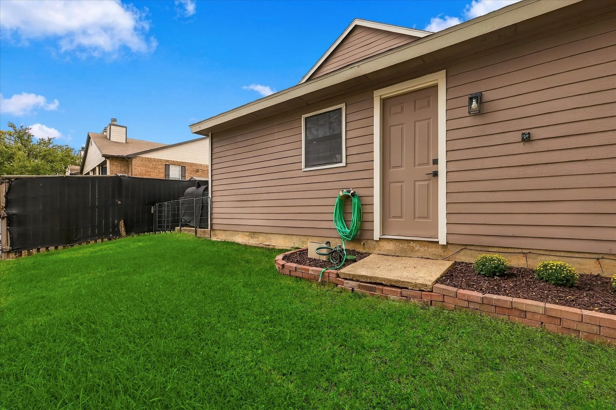 Single Family Residence For Sale in Denton County , 3136 Harbinger Lane, Dallas, Texas 75287, 2 Bedroom, 2 Bathroom, 1 Garage spaces, 1,182 Sqft, built in 1984, mls#21401487, Real Estate Agent in Dallas, Homes For Sale in Denton county, Homes For Sale in Dallas, Realtor in Dallas Texas, Real Estate Brokerage Independent Realty Texas, Luminita Cordes Realtor