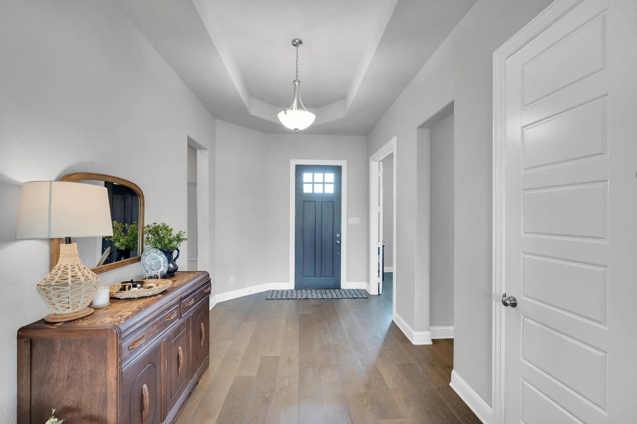 Single Family Residence For Sale in Ellis County , 624 Sirius Lane, Waxahachie, Texas 75165, 4 Bedroom, 4 Bathroom, 2 Garage spaces, 3,140 Sqft, built in 2022, mls#21402041, Real Estate Agent in Waxahachie, Homes For Sale in Ellis county, Homes For Sale in Waxahachie, Realtor in Waxahachie Texas, Real Estate Brokerage Independent Realty Texas, Luminita Cordes Realtor