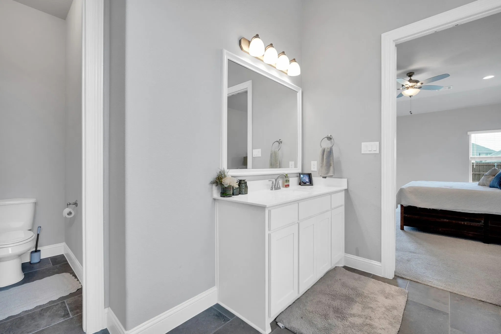 Single Family Residence For Sale in Ellis County , 624 Sirius Lane, Waxahachie, Texas 75165, 4 Bedroom, 4 Bathroom, 2 Garage spaces, 3,140 Sqft, built in 2022, mls#21402041, Real Estate Agent in Waxahachie, Homes For Sale in Ellis county, Homes For Sale in Waxahachie, Realtor in Waxahachie Texas, Real Estate Brokerage Independent Realty Texas, Luminita Cordes Realtor