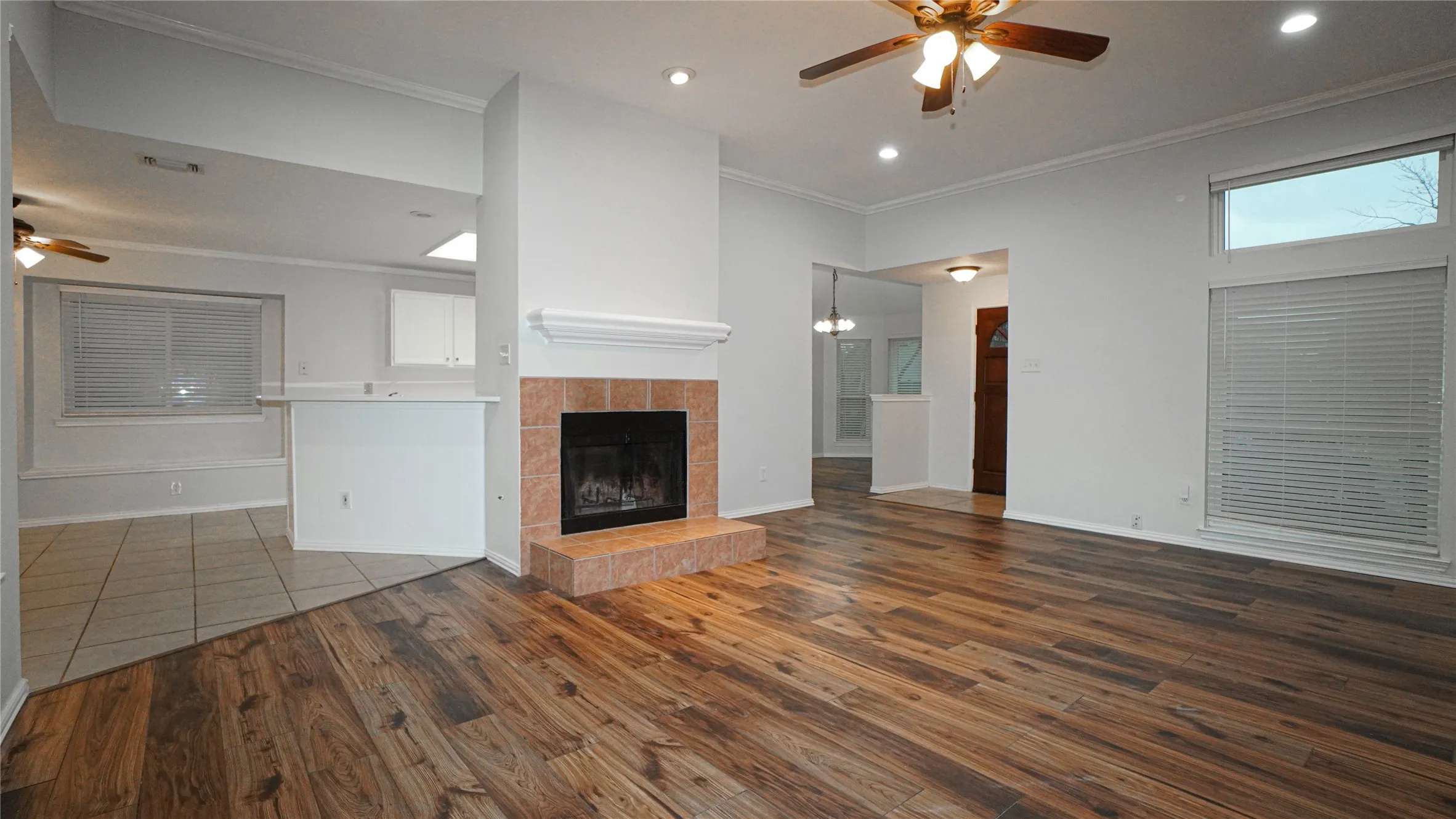 Single Family Residence For Rent in Dallas County , 2508 Hawk Drive, Mesquite, Texas 75181, 3 Bedroom, 2 Bathroom, 2 Garage spaces, 1,771 Sqft, built in 1988, mls#21401048, Real Estate Agent in Mesquite, Homes For Rent in Dallas county, Homes For Rent in Mesquite, Realtor in Mesquite Texas, Real Estate Brokerage Independent Realty Texas, Luminita Cordes Realtor