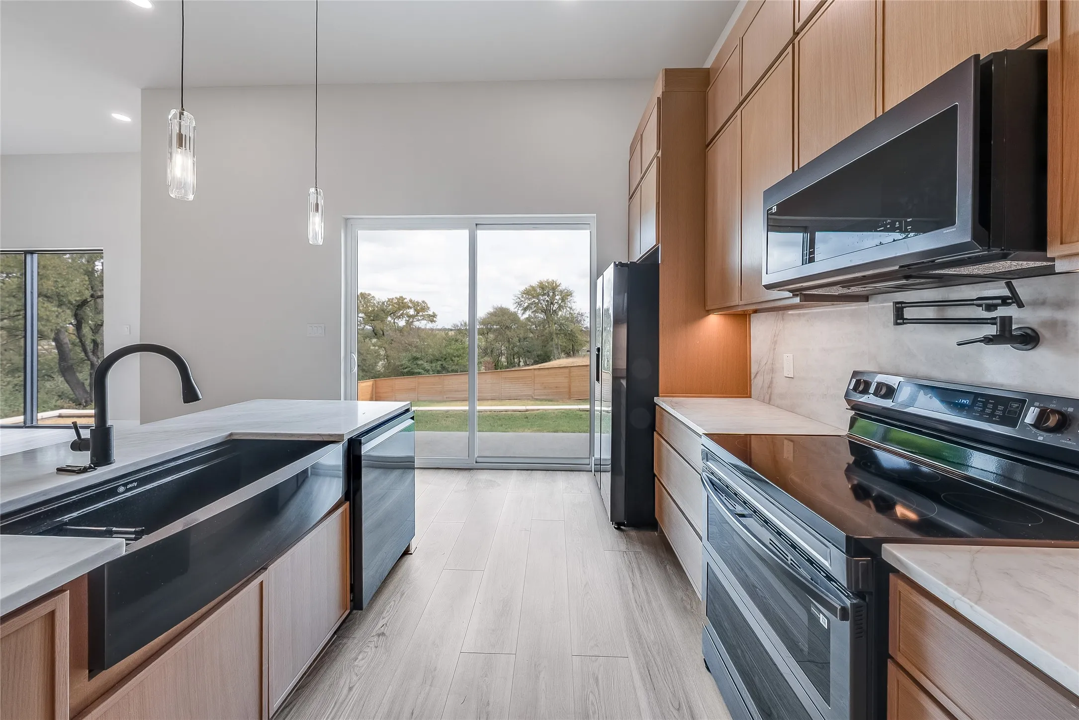 Single Family Residence For Sale in Denton County , 4581 N Shore Drive, The Colony, Texas 75056, 3 Bedroom, 4 Bathroom, 2 Garage spaces, 2,446 Sqft, built in 2026, mls#21401085, Real Estate Agent in The Colony, Homes For Sale in Denton county, Homes For Sale in The Colony, Realtor in The Colony Texas, Real Estate Brokerage Independent Realty Texas, Luminita Cordes Realtor