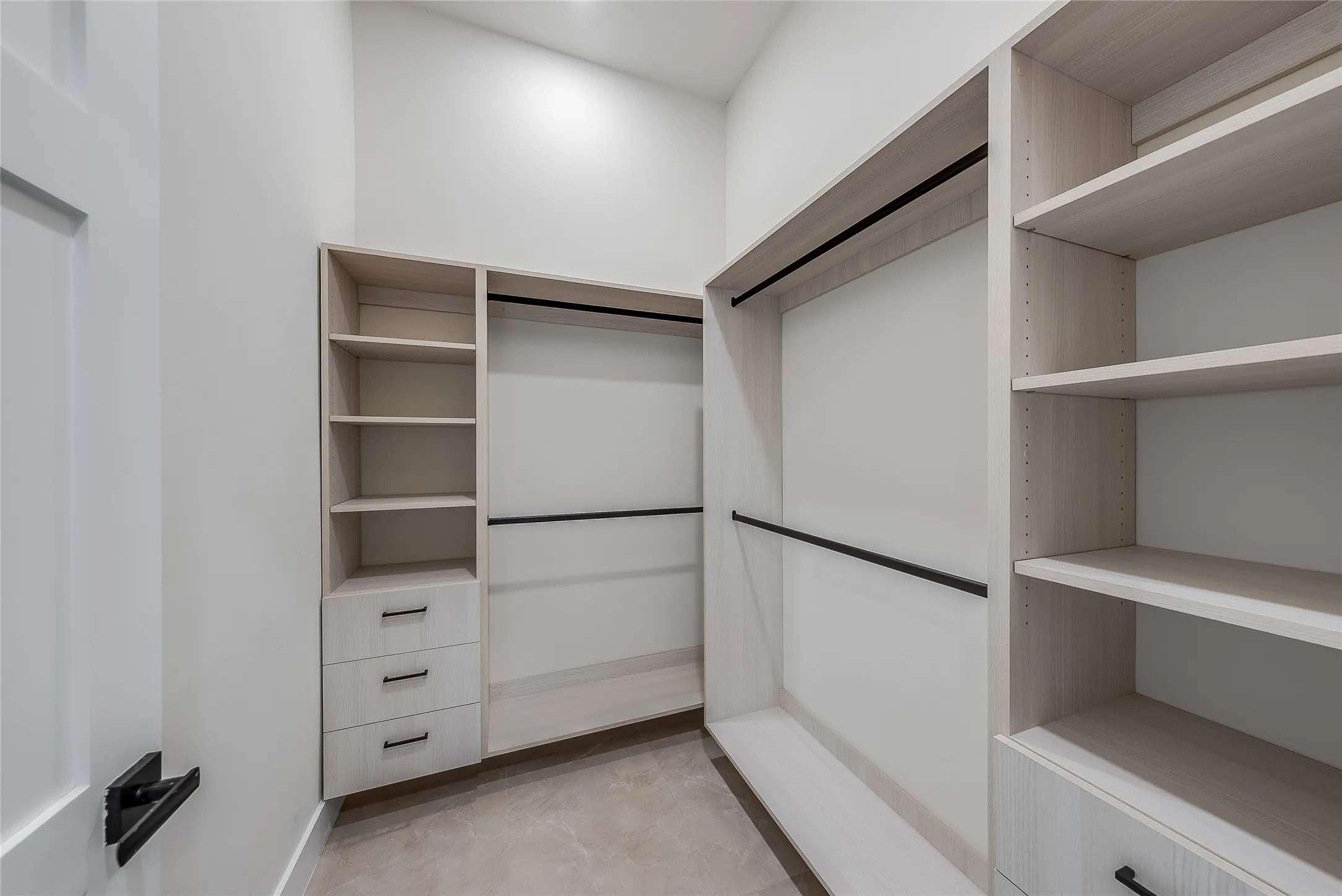 Single Family Residence For Sale in Denton County , 4581 N Shore Drive, The Colony, Texas 75056, 3 Bedroom, 4 Bathroom, 2 Garage spaces, 2,446 Sqft, built in 2026, mls#21401085, Real Estate Agent in The Colony, Homes For Sale in Denton county, Homes For Sale in The Colony, Realtor in The Colony Texas, Real Estate Brokerage Independent Realty Texas, Luminita Cordes Realtor
