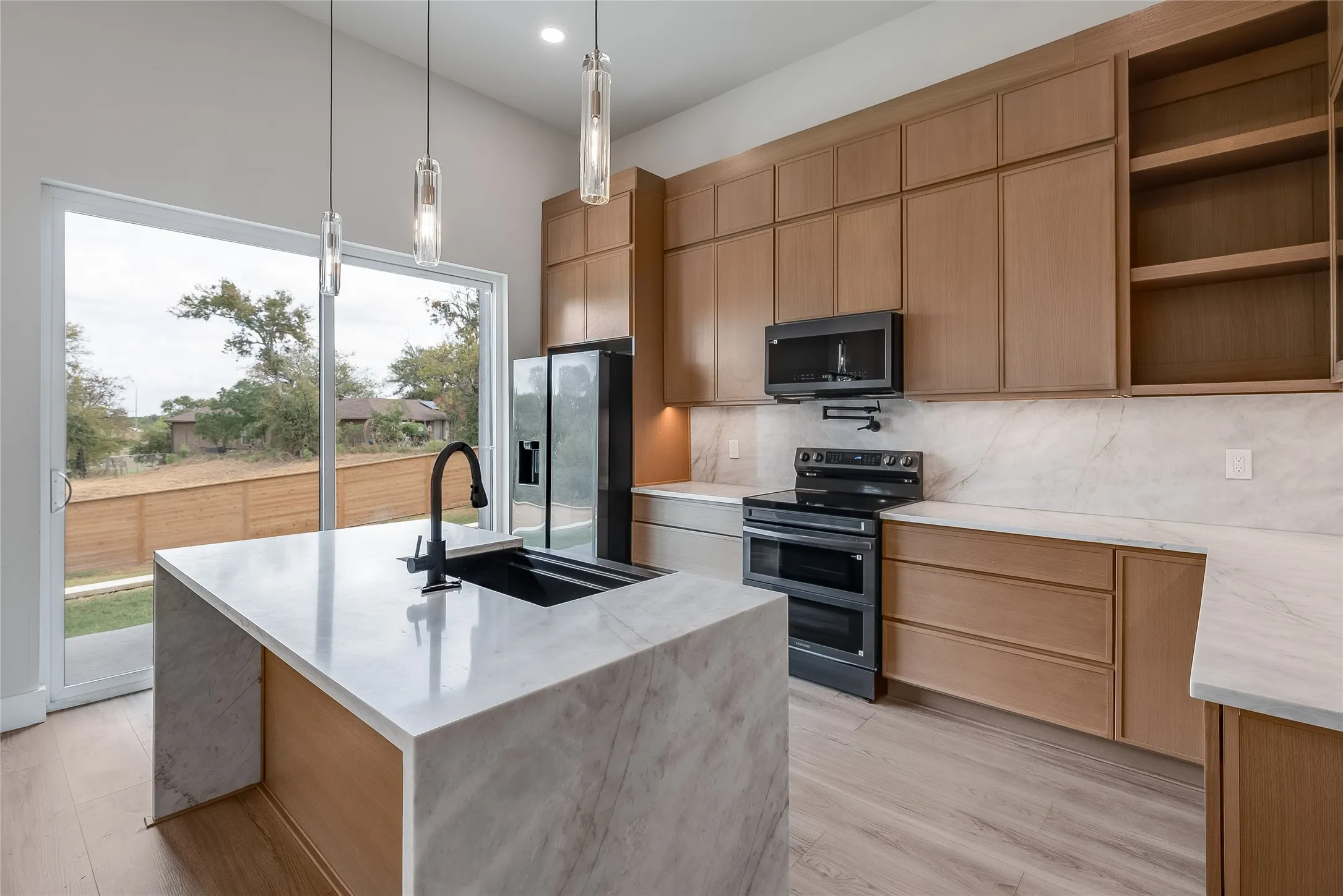 Single Family Residence For Sale in Denton County , 4581 N Shore Drive, The Colony, Texas 75056, 3 Bedroom, 4 Bathroom, 2 Garage spaces, 2,446 Sqft, built in 2026, mls#21401085, Real Estate Agent in The Colony, Homes For Sale in Denton county, Homes For Sale in The Colony, Realtor in The Colony Texas, Real Estate Brokerage Independent Realty Texas, Luminita Cordes Realtor