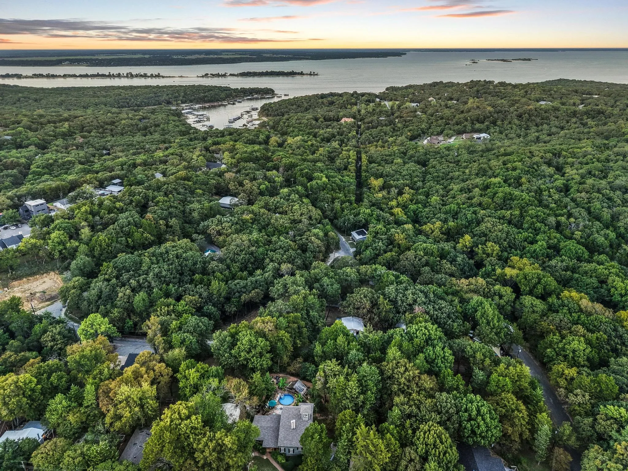Unimproved Land For Sale in Grayson County , 3 Sussex Drive, Pottsboro, Texas 75076, 0, 0, Garage spaces, 0 Sqft, built in 0, mls#21401609, Real Estate Agent in Pottsboro, Homes For Sale in Grayson county, Homes For Sale in Pottsboro, Realtor in Pottsboro Texas, Real Estate Brokerage Independent Realty Texas, Luminita Cordes Realtor