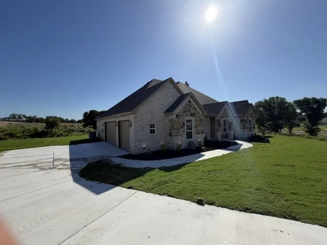 Single Family Residence For Sale in Parker County , 1043 Deer Island Court, Azle, Texas 76020, 4 Bedroom, 3 Bathroom, 3 Garage spaces, 2,446 Sqft, built in 2026, mls#21402063, Real Estate Agent in Azle, Homes For Sale in Parker county, Homes For Sale in Azle, Realtor in Azle Texas, Real Estate Brokerage Independent Realty Texas, Luminita Cordes Realtor
