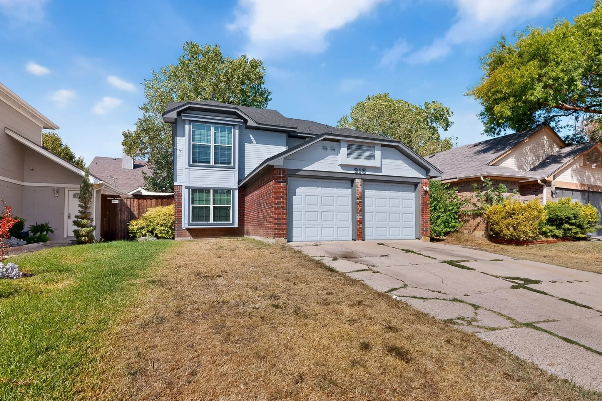 Single Family Residence For Rent in Denton County , 918 Sylvan Creek Drive, Lewisville, Texas 75067, 3 Bedroom, 2 Bathroom, 1 Garage spaces, 1,466 Sqft, built in 1985, mls#21402066, Real Estate Agent in Lewisville, Homes For Rent in Denton county, Homes For Rent in Lewisville, Realtor in Lewisville Texas, Real Estate Brokerage Independent Realty Texas, Luminita Cordes Realtor