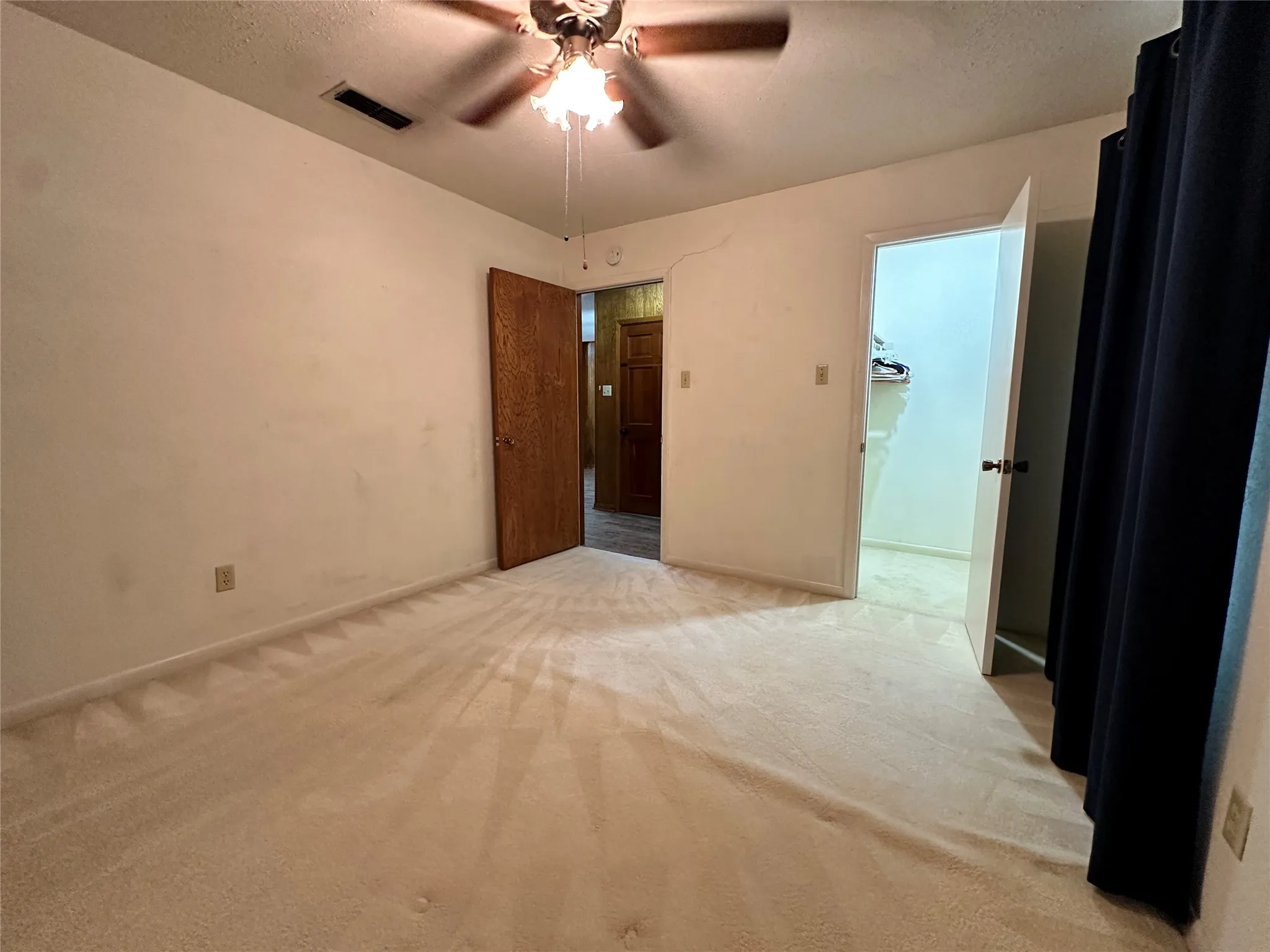 Single Family Residence For Rent in Navarro County , 120 W Drane Avenue, Corsicana, Texas 75110, 3 Bedroom, 2 Bathroom, 2 Garage spaces, 1,476 Sqft, built in 1976, mls#21402069, Real Estate Agent in Corsicana, Homes For Rent in Navarro county, Homes For Rent in Corsicana, Realtor in Corsicana Texas, Real Estate Brokerage Independent Realty Texas, Luminita Cordes Realtor