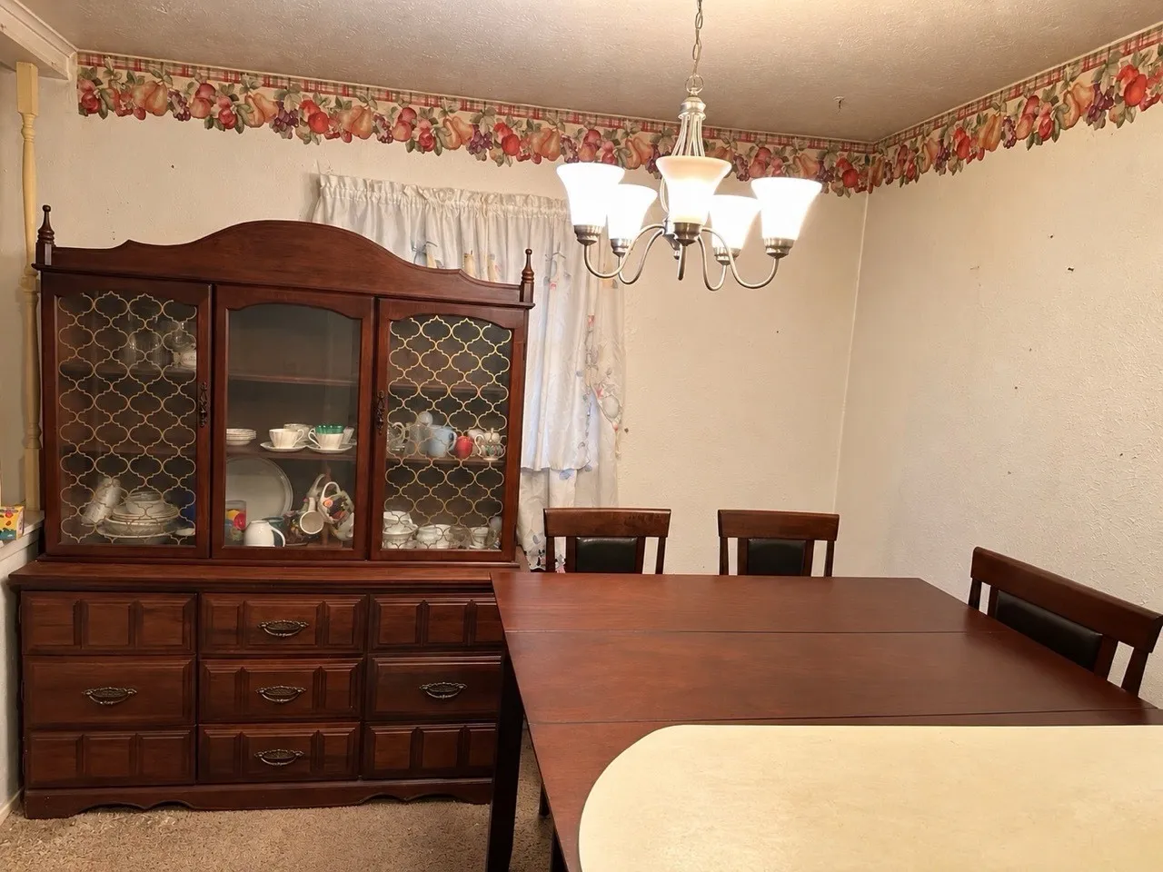 Single Family Residence For Sale in Dallas County , 4141 Clark College Drive, Dallas, Texas 75241, 3 Bedroom, 2 Bathroom, Garage spaces, 1,425 Sqft, built in 1970, mls#21401238, Real Estate Agent in Dallas, Homes For Sale in Dallas county, Homes For Sale in Dallas, Realtor in Dallas Texas, Real Estate Brokerage Independent Realty Texas, Luminita Cordes Realtor