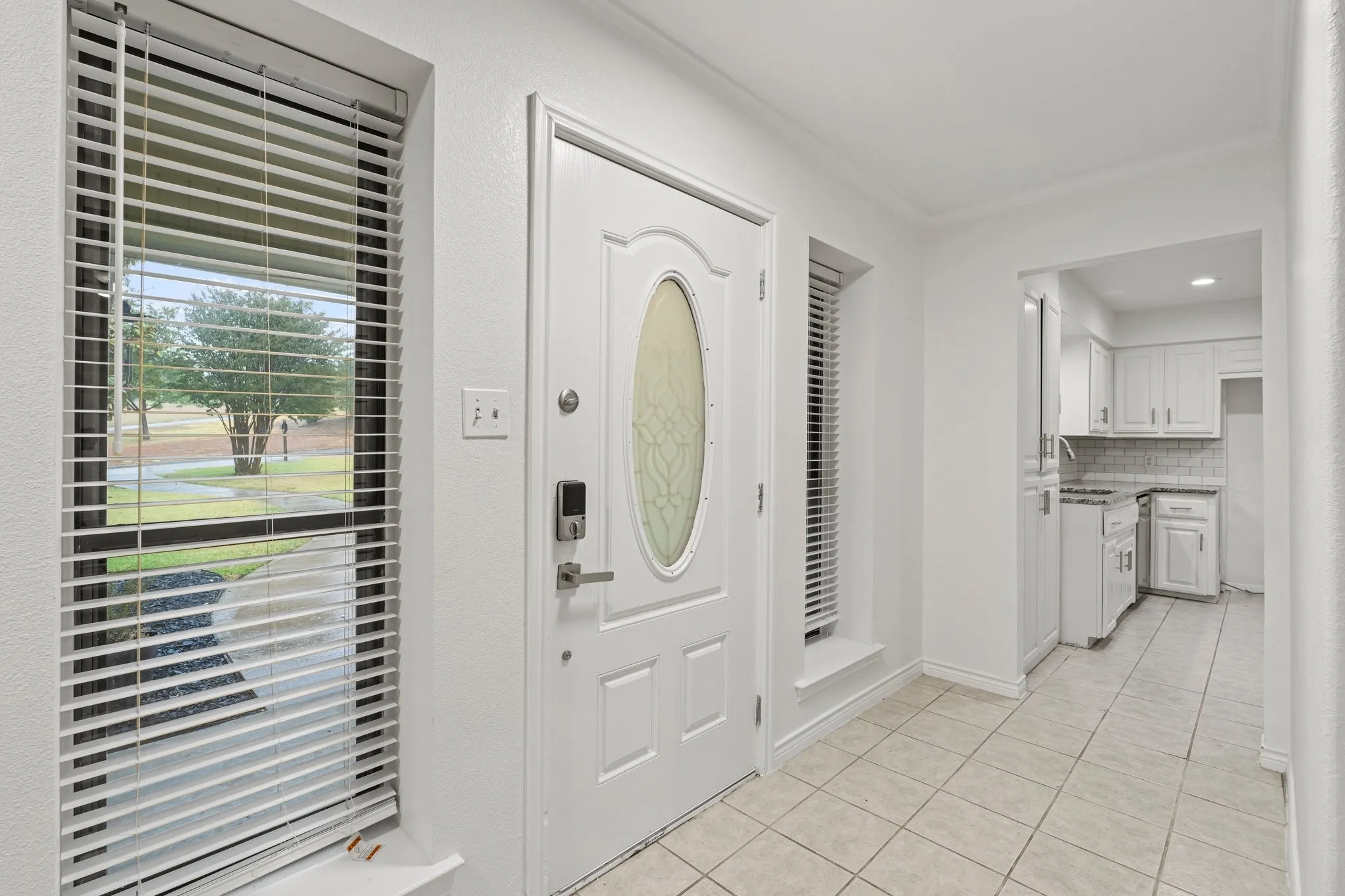 Single Family Residence For Sale in Rockwall County , 107 Becky Lane, Rockwall, Texas 75087, 4 Bedroom, 3 Bathroom, 2 Garage spaces, 2,186 Sqft, built in 1985, mls#21401563, Real Estate Agent in Rockwall, Homes For Sale in Rockwall county, Homes For Sale in Rockwall, Realtor in Rockwall Texas, Real Estate Brokerage Independent Realty Texas, Luminita Cordes Realtor