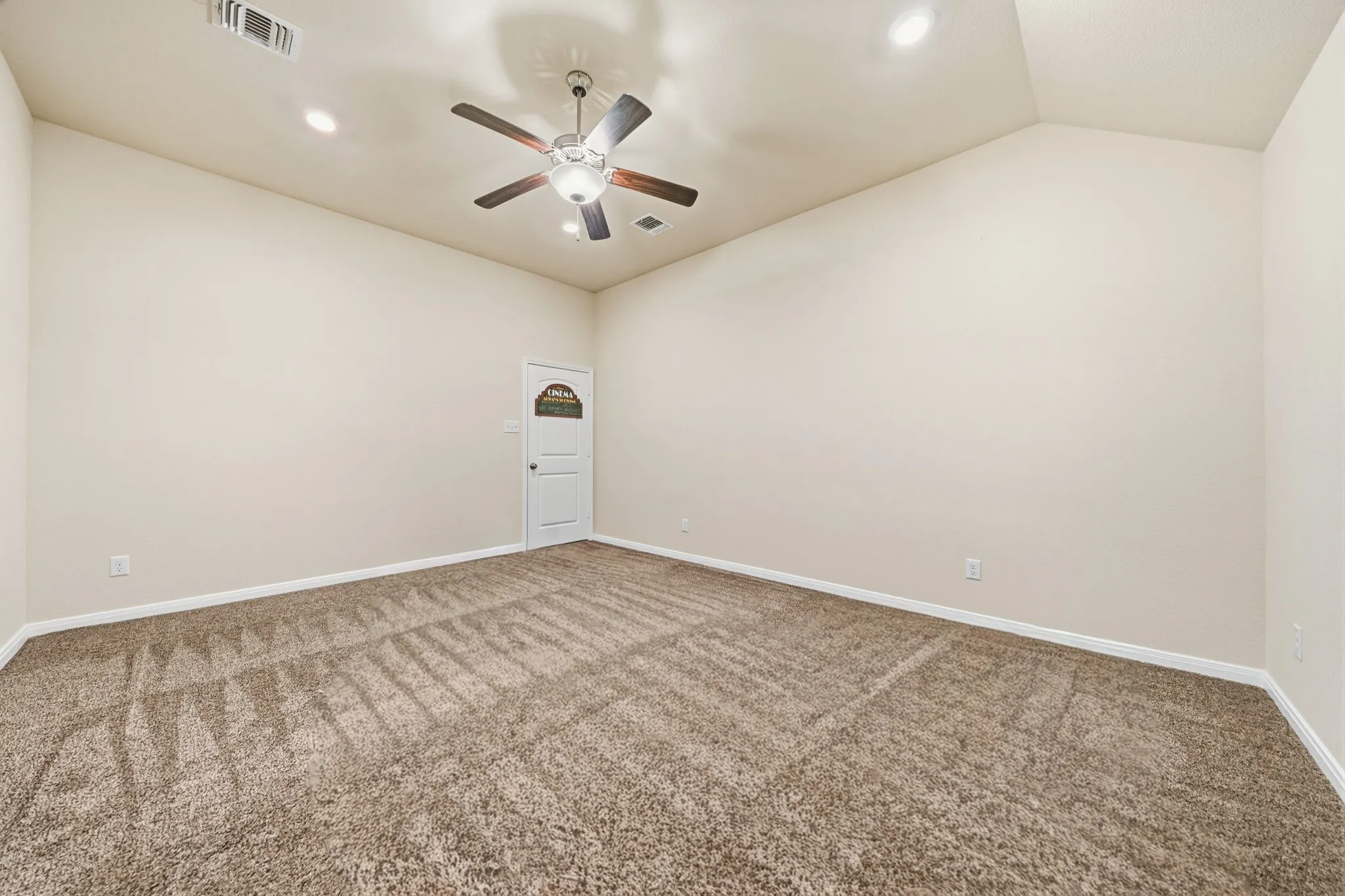 Media Room - Flex Space