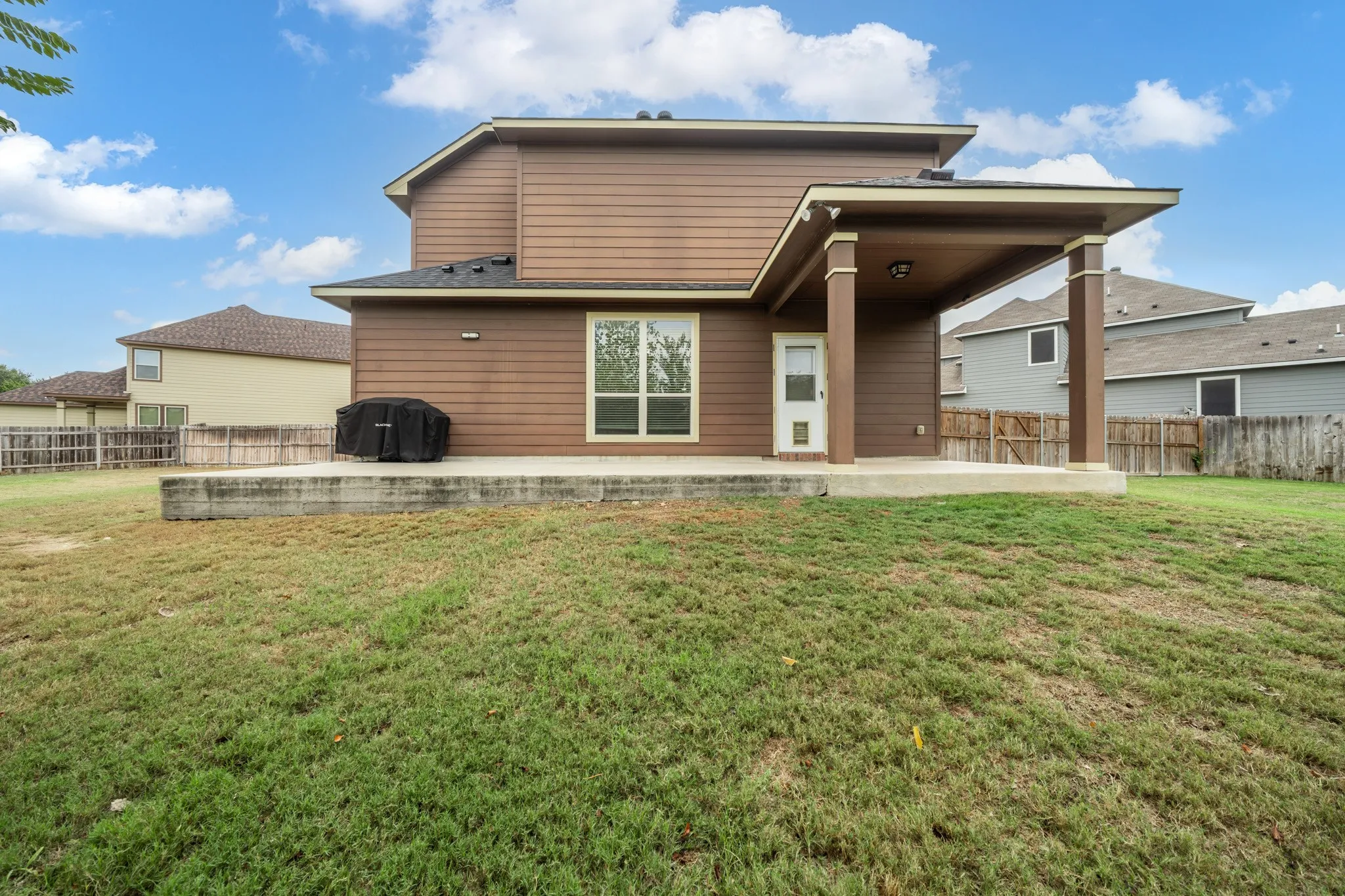 Single Family Residence For Sale in Coryell County , 602 Hobby Road, Copperas Cove, Texas 76522, 4 Bedroom, 3 Bathroom, 2 Garage spaces, 2,577 Sqft, built in 2018, mls#21401227, Real Estate Agent in Copperas Cove, Homes For Sale in Coryell county, Homes For Sale in Copperas Cove, Realtor in Copperas Cove Texas, Real Estate Brokerage Independent Realty Texas, Luminita Cordes Realtor
