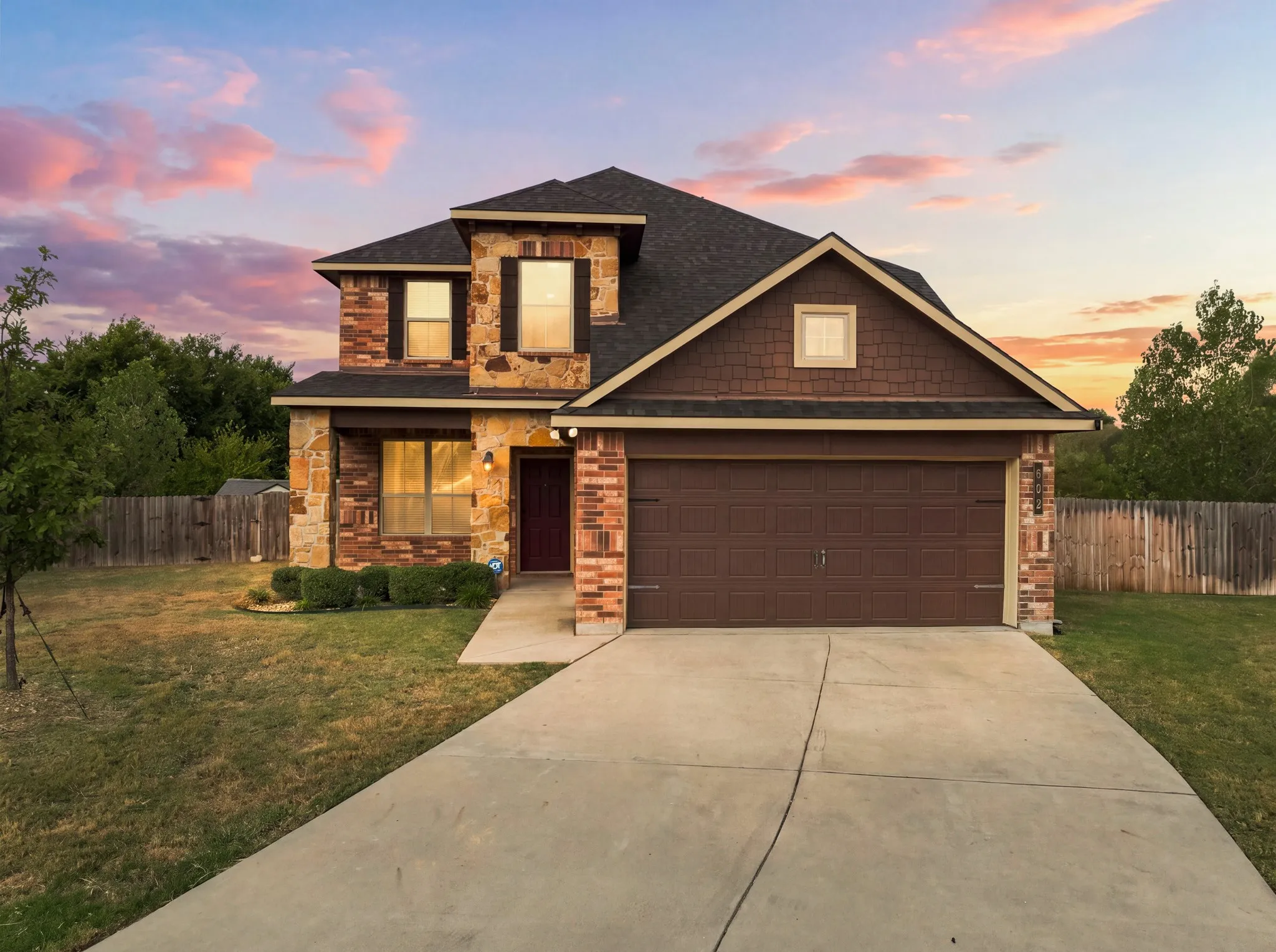 Single Family Residence For Sale in Coryell County , 602 Hobby Road, Copperas Cove, Texas 76522, 4 Bedroom, 3 Bathroom, 2 Garage spaces, 2,577 Sqft, built in 2018, mls#21401227, Real Estate Agent in Copperas Cove, Homes For Sale in Coryell county, Homes For Sale in Copperas Cove, Realtor in Copperas Cove Texas, Real Estate Brokerage Independent Realty Texas, Luminita Cordes Realtor