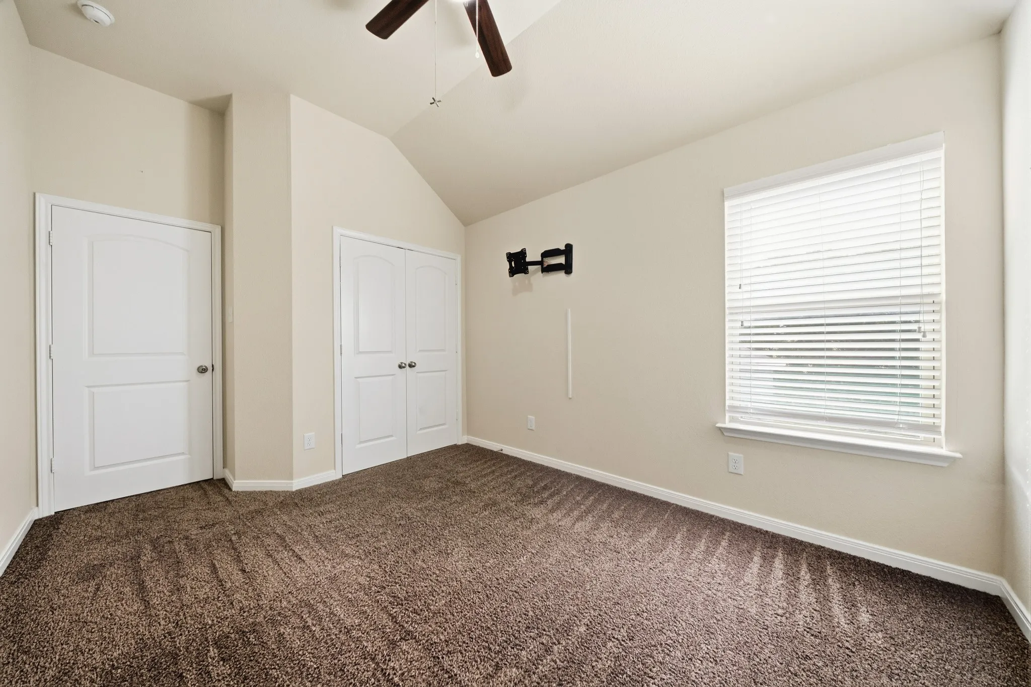 Single Family Residence For Sale in Coryell County , 602 Hobby Road, Copperas Cove, Texas 76522, 4 Bedroom, 3 Bathroom, 2 Garage spaces, 2,577 Sqft, built in 2018, mls#21401227, Real Estate Agent in Copperas Cove, Homes For Sale in Coryell county, Homes For Sale in Copperas Cove, Realtor in Copperas Cove Texas, Real Estate Brokerage Independent Realty Texas, Luminita Cordes Realtor