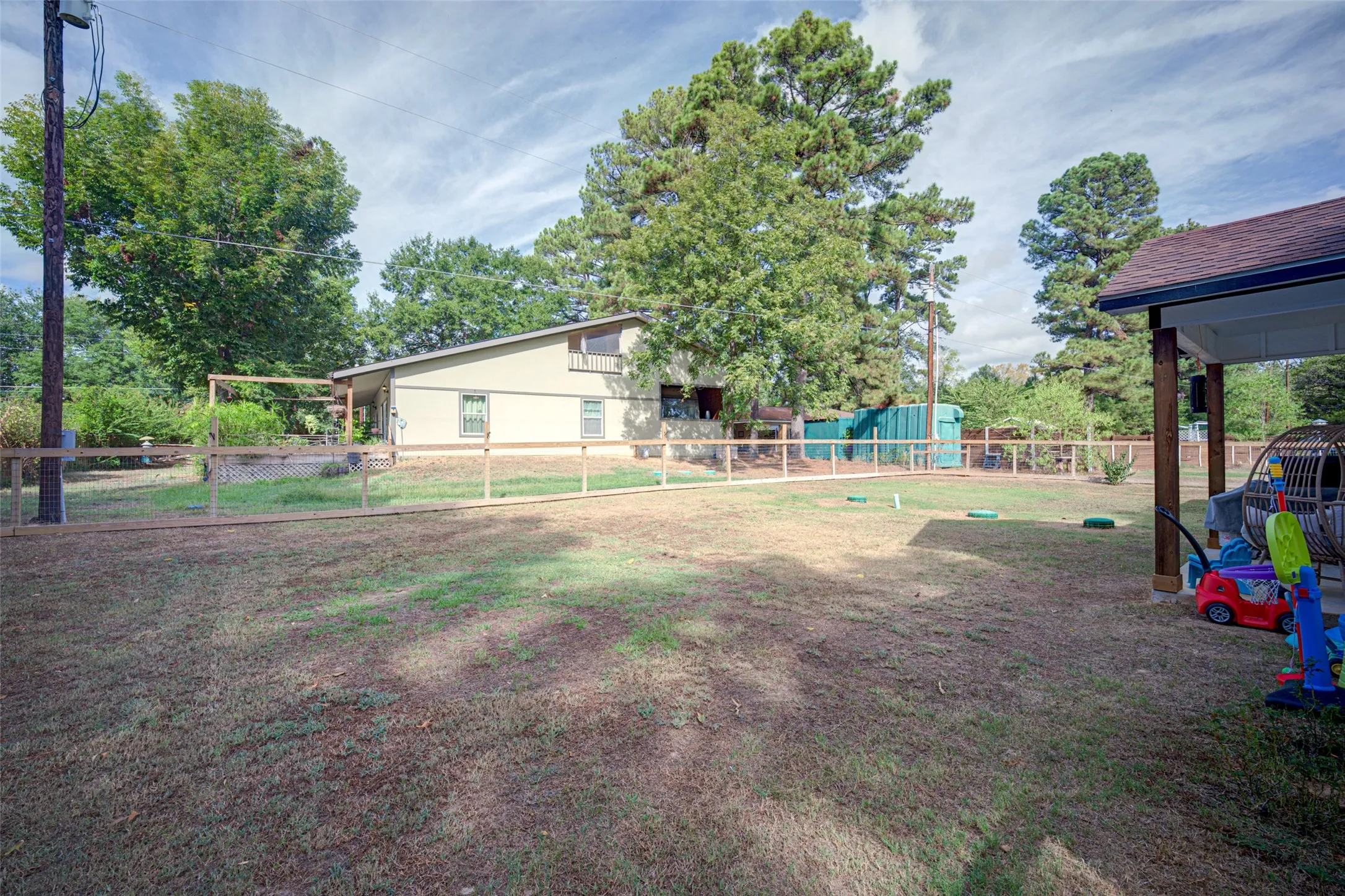 Single Family Residence For Sale in Wood County , 164 County Road 2157, Quitman, Texas 75783, 3 Bedroom, 2 Bathroom, 2 Garage spaces, 1,592 Sqft, built in 2023, mls#21402060, Real Estate Agent in Quitman, Homes For Sale in Wood county, Homes For Sale in Quitman, Realtor in Quitman Texas, Real Estate Brokerage Independent Realty Texas, Luminita Cordes Realtor