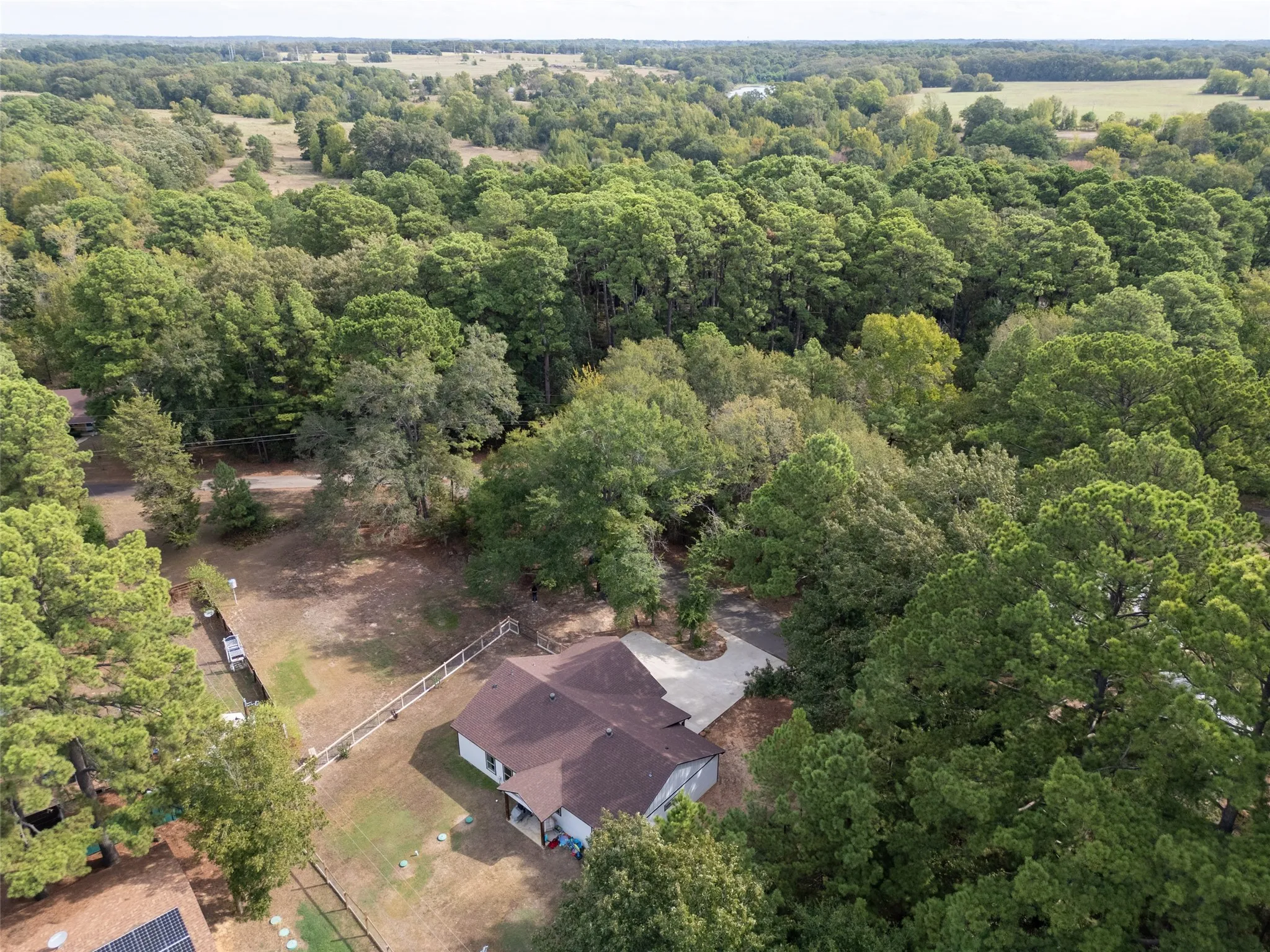 Single Family Residence For Sale in Wood County , 164 County Road 2157, Quitman, Texas 75783, 3 Bedroom, 2 Bathroom, 2 Garage spaces, 1,592 Sqft, built in 2023, mls#21402060, Real Estate Agent in Quitman, Homes For Sale in Wood county, Homes For Sale in Quitman, Realtor in Quitman Texas, Real Estate Brokerage Independent Realty Texas, Luminita Cordes Realtor