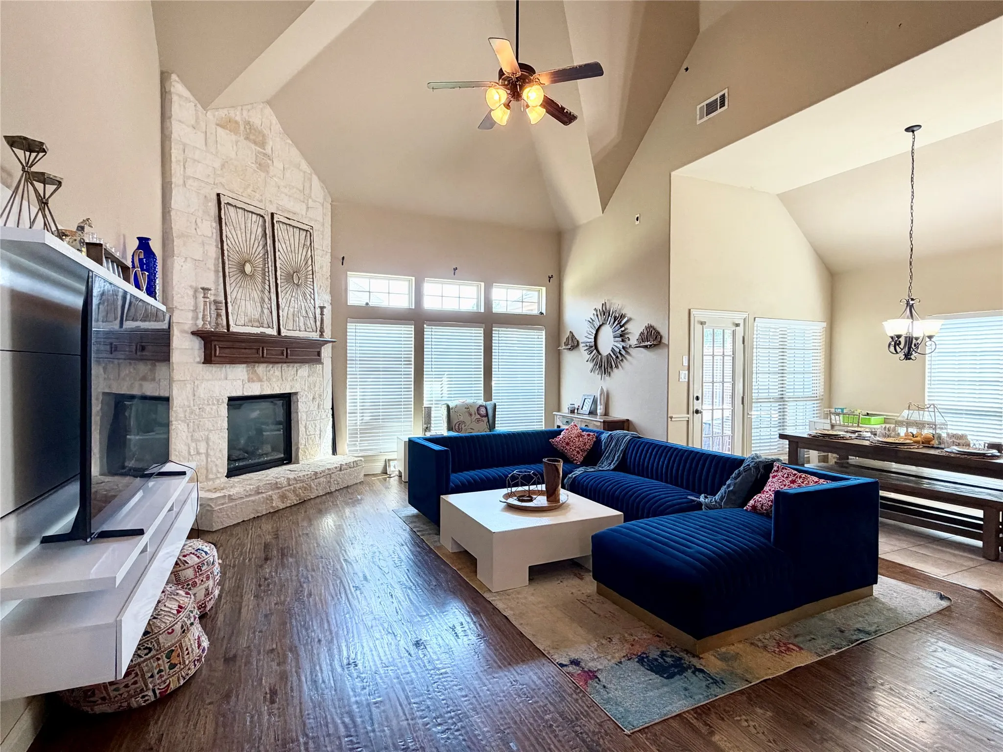 Single Family Residence For Rent in Collin County , 2150 Nocona Drive, Prosper, Texas 75078, 5 Bedroom, 4 Bathroom, 3 Garage spaces, 4,297 Sqft, built in 2013, mls#21402083, Real Estate Agent in Prosper, Homes For Rent in Collin county, Homes For Rent in Prosper, Realtor in Prosper Texas, Real Estate Brokerage Independent Realty Texas, Luminita Cordes Realtor