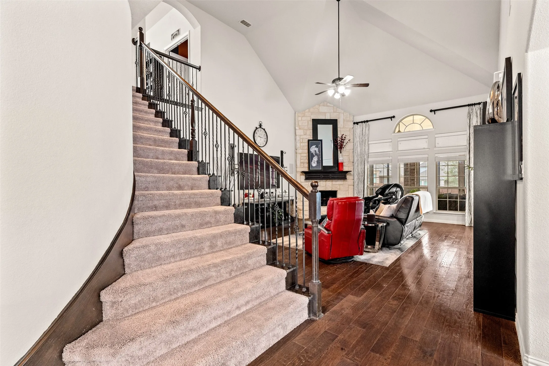 Single Family Residence For Sale in Tarrant County , 5437 Percy Priest Street, Fort Worth, Texas 76179, 5 Bedroom, 4 Bathroom, 2 Garage spaces, 4,019 Sqft, built in 2015, mls#21402095, Real Estate Agent in Fort Worth, Homes For Sale in Tarrant county, Homes For Sale in Fort Worth, Realtor in Fort Worth Texas, Real Estate Brokerage Independent Realty Texas, Luminita Cordes Realtor