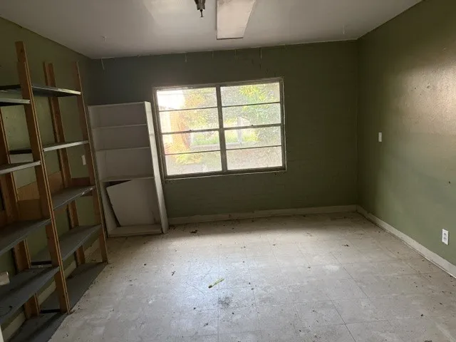 This is a typical patient room.