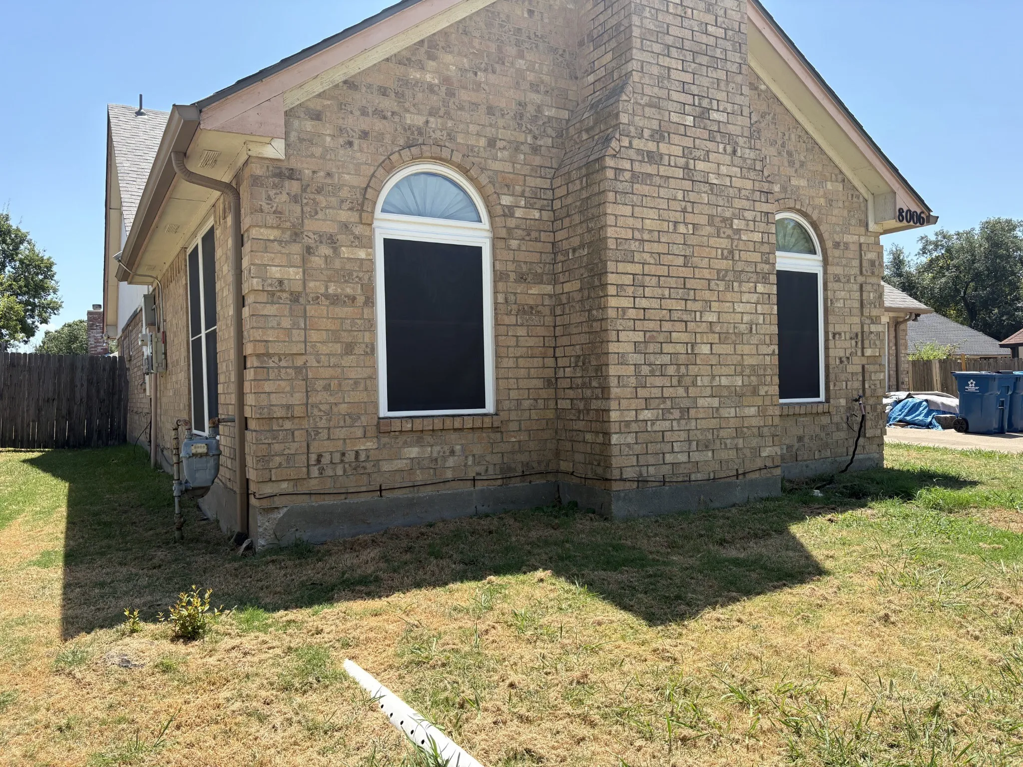 Single Family Residence For Sale in Dallas County , 8006 Weatherly Drive, Rowlett, Texas 75089, 3 Bedroom, 2 Bathroom, 2 Garage spaces, 2,031 Sqft, built in 1987, mls#21402045, Real Estate Agent in Rowlett, Homes For Sale in Dallas county, Homes For Sale in Rowlett, Realtor in Rowlett Texas, Real Estate Brokerage Independent Realty Texas, Luminita Cordes Realtor