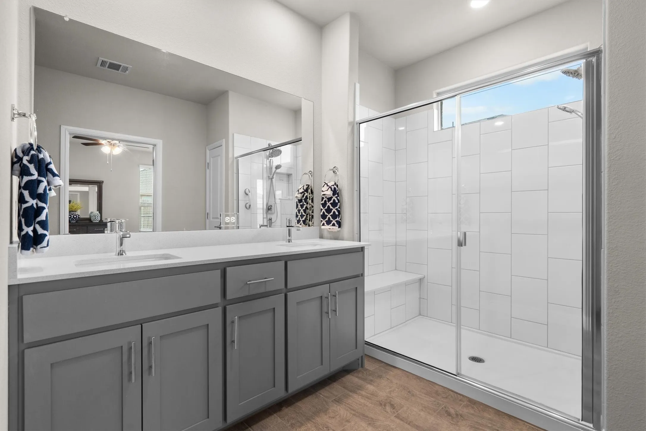 Single Family Residence For Sale in Wise County , 146 Hawksbill Lane, Rhome, Texas 76078, 4 Bedroom, 2 Bathroom, 2 Garage spaces, 2,189 Sqft, built in 2022, mls#21392029, Real Estate Agent in Rhome, Homes For Sale in Wise county, Homes For Sale in Rhome, Realtor in Rhome Texas, Real Estate Brokerage Independent Realty Texas, Luminita Cordes Realtor