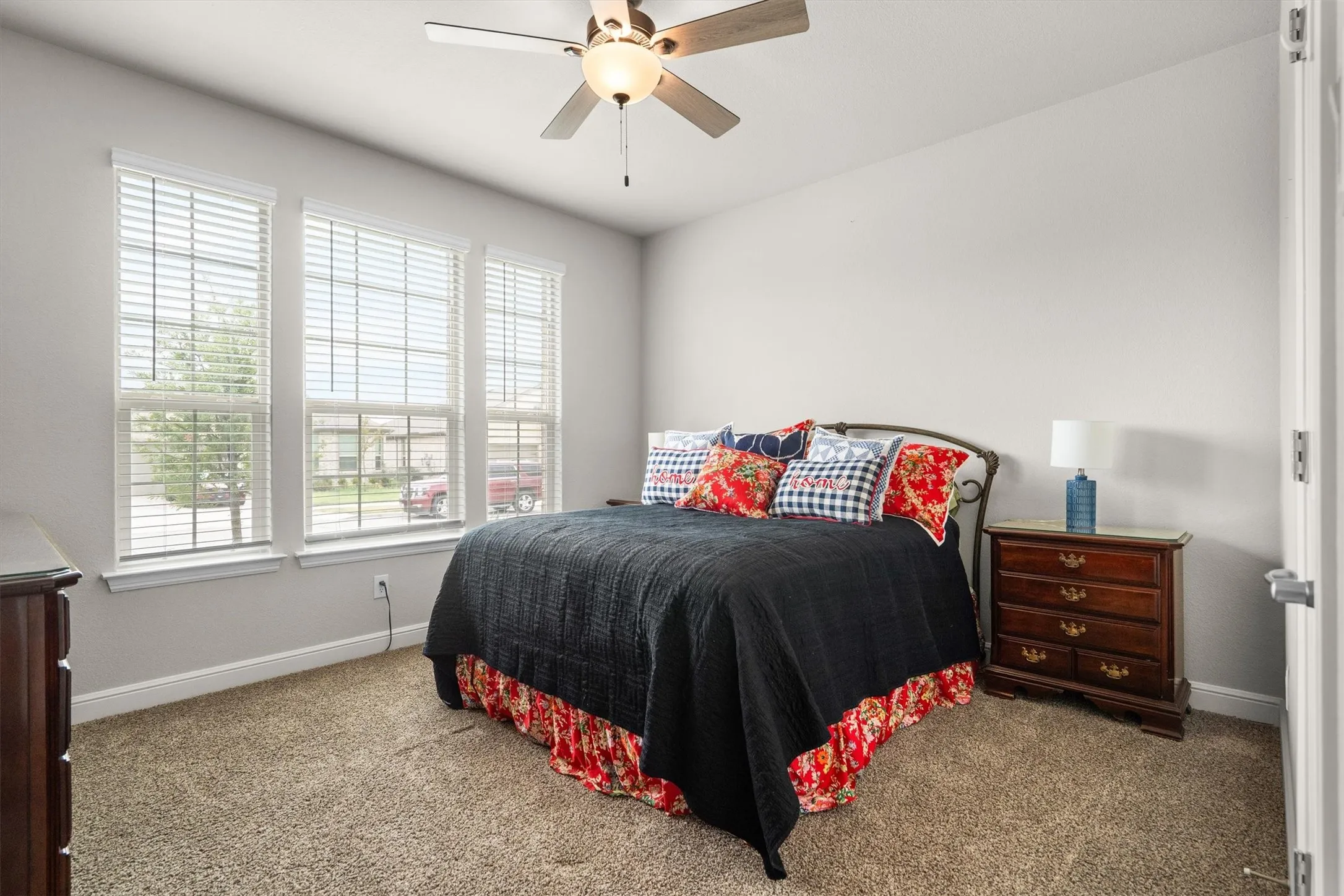Single Family Residence For Sale in Wise County , 146 Hawksbill Lane, Rhome, Texas 76078, 4 Bedroom, 2 Bathroom, 2 Garage spaces, 2,189 Sqft, built in 2022, mls#21392029, Real Estate Agent in Rhome, Homes For Sale in Wise county, Homes For Sale in Rhome, Realtor in Rhome Texas, Real Estate Brokerage Independent Realty Texas, Luminita Cordes Realtor
