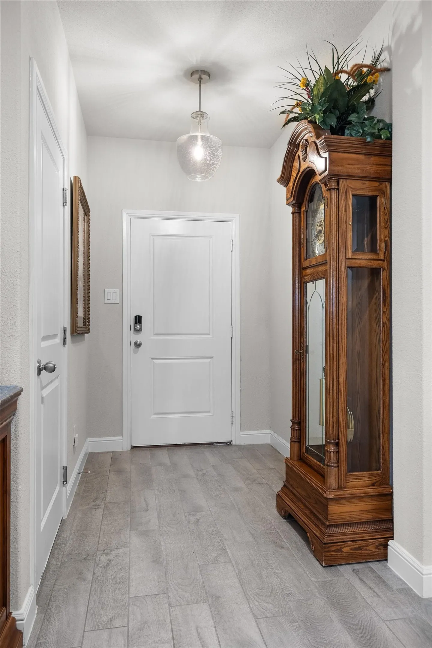 Single Family Residence For Sale in Wise County , 146 Hawksbill Lane, Rhome, Texas 76078, 4 Bedroom, 2 Bathroom, 2 Garage spaces, 2,189 Sqft, built in 2022, mls#21392029, Real Estate Agent in Rhome, Homes For Sale in Wise county, Homes For Sale in Rhome, Realtor in Rhome Texas, Real Estate Brokerage Independent Realty Texas, Luminita Cordes Realtor