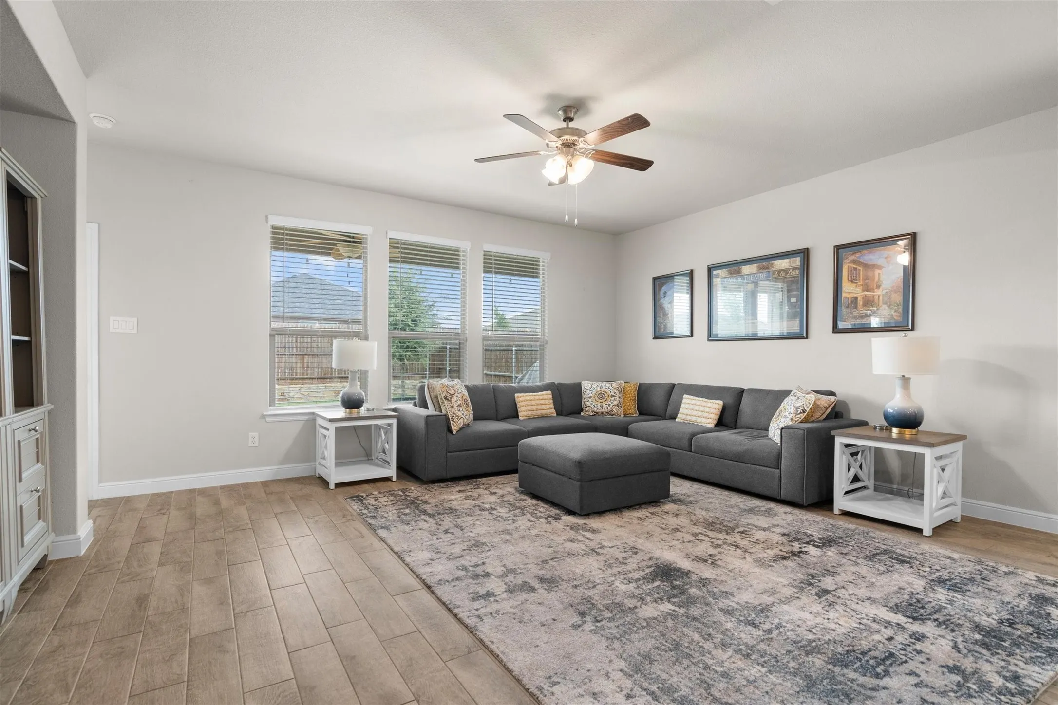 Single Family Residence For Sale in Wise County , 146 Hawksbill Lane, Rhome, Texas 76078, 4 Bedroom, 2 Bathroom, 2 Garage spaces, 2,189 Sqft, built in 2022, mls#21392029, Real Estate Agent in Rhome, Homes For Sale in Wise county, Homes For Sale in Rhome, Realtor in Rhome Texas, Real Estate Brokerage Independent Realty Texas, Luminita Cordes Realtor
