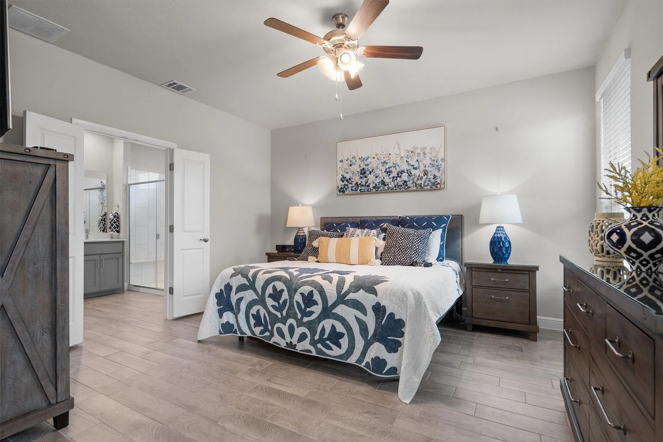 Single Family Residence For Sale in Wise County , 146 Hawksbill Lane, Rhome, Texas 76078, 4 Bedroom, 2 Bathroom, 2 Garage spaces, 2,189 Sqft, built in 2022, mls#21392029, Real Estate Agent in Rhome, Homes For Sale in Wise county, Homes For Sale in Rhome, Realtor in Rhome Texas, Real Estate Brokerage Independent Realty Texas, Luminita Cordes Realtor