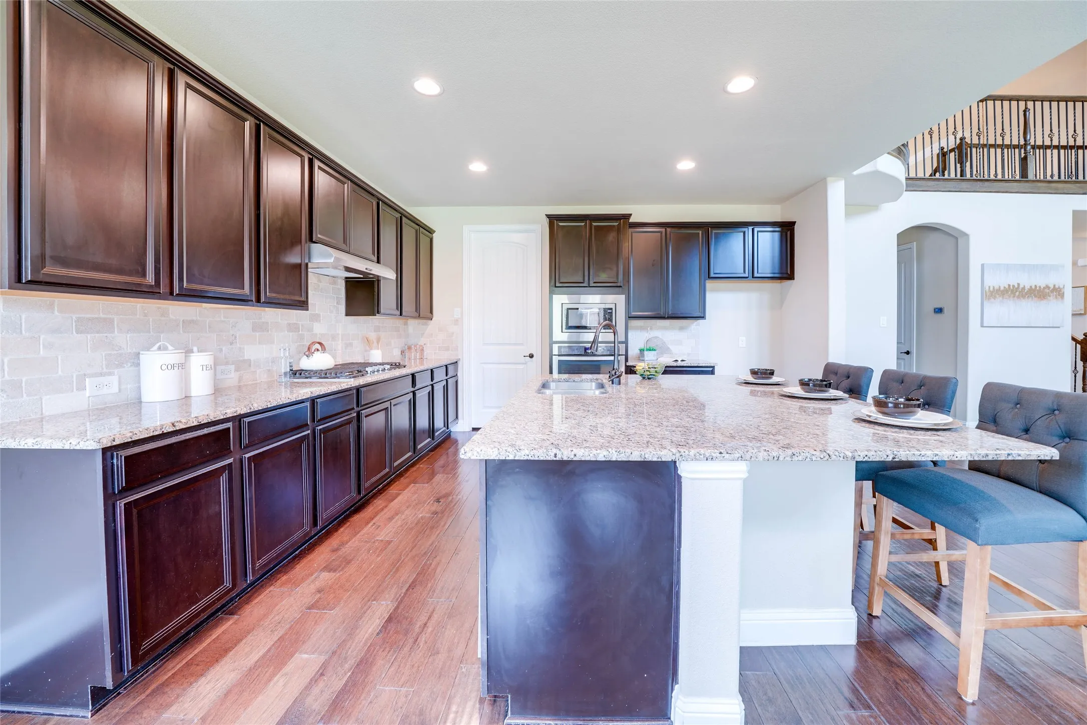 Single Family Residence For Rent in Denton County , 1262 Roma Drive, Frisco, Texas 75036, 5 Bedroom, 5 Bathroom, 2 Garage spaces, 4,192 Sqft, built in 2014, mls#21402068, Real Estate Agent in Frisco, Homes For Rent in Denton county, Homes For Rent in Frisco, Realtor in Frisco Texas, Real Estate Brokerage Independent Realty Texas, Luminita Cordes Realtor