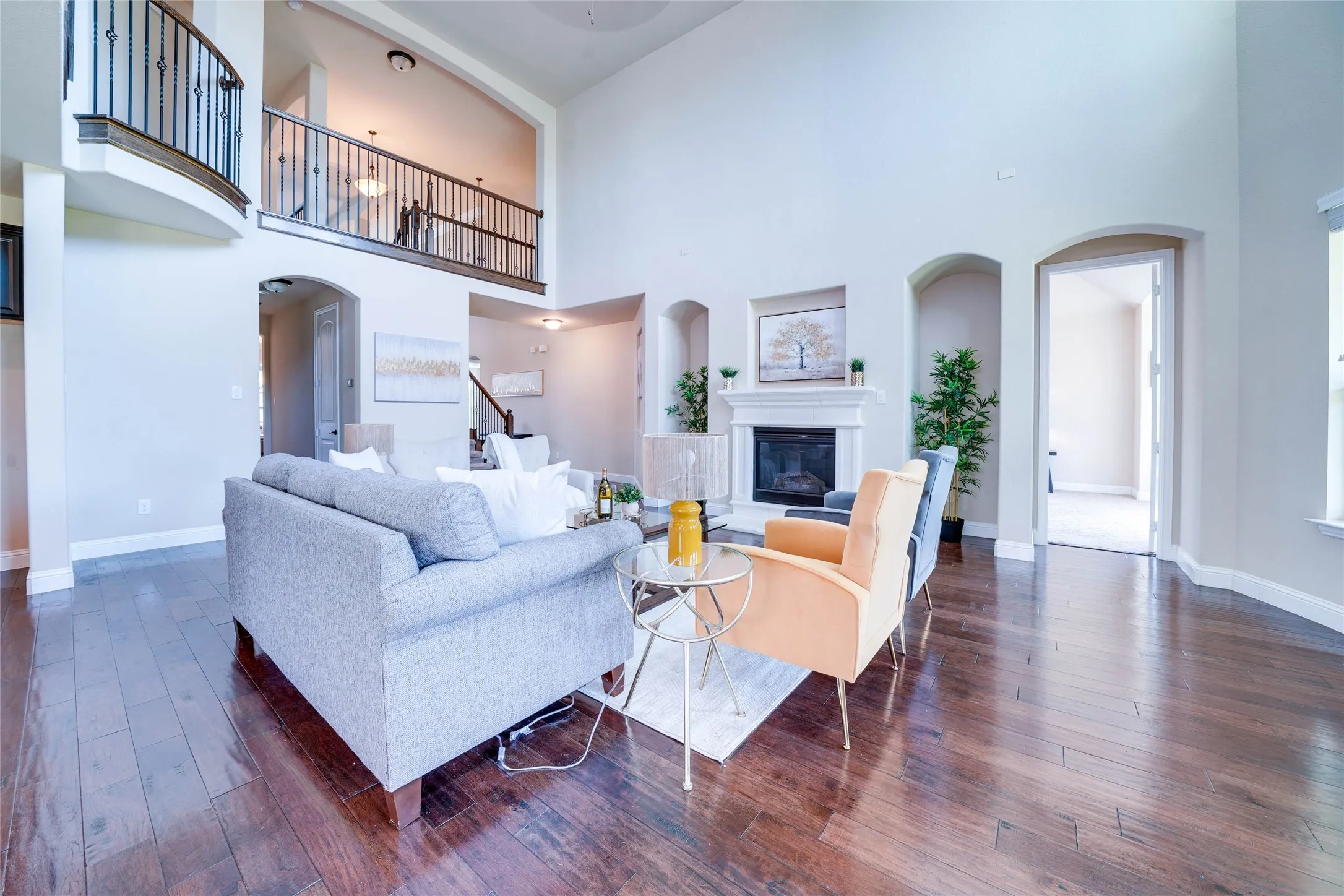 Single Family Residence For Rent in Denton County , 1262 Roma Drive, Frisco, Texas 75036, 5 Bedroom, 5 Bathroom, 2 Garage spaces, 4,192 Sqft, built in 2014, mls#21402068, Real Estate Agent in Frisco, Homes For Rent in Denton county, Homes For Rent in Frisco, Realtor in Frisco Texas, Real Estate Brokerage Independent Realty Texas, Luminita Cordes Realtor