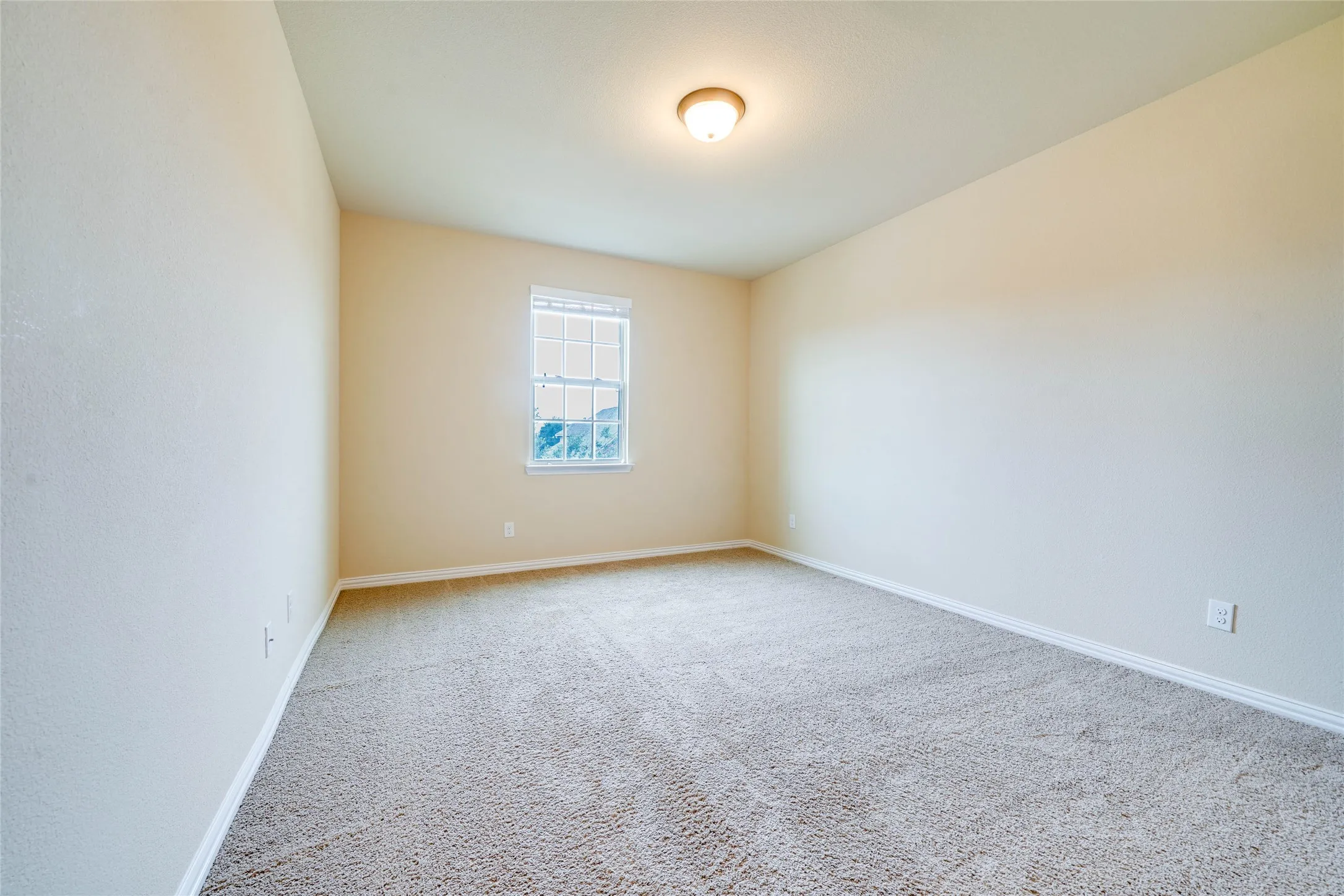 Single Family Residence For Rent in Denton County , 1262 Roma Drive, Frisco, Texas 75036, 5 Bedroom, 5 Bathroom, 2 Garage spaces, 4,192 Sqft, built in 2014, mls#21402068, Real Estate Agent in Frisco, Homes For Rent in Denton county, Homes For Rent in Frisco, Realtor in Frisco Texas, Real Estate Brokerage Independent Realty Texas, Luminita Cordes Realtor