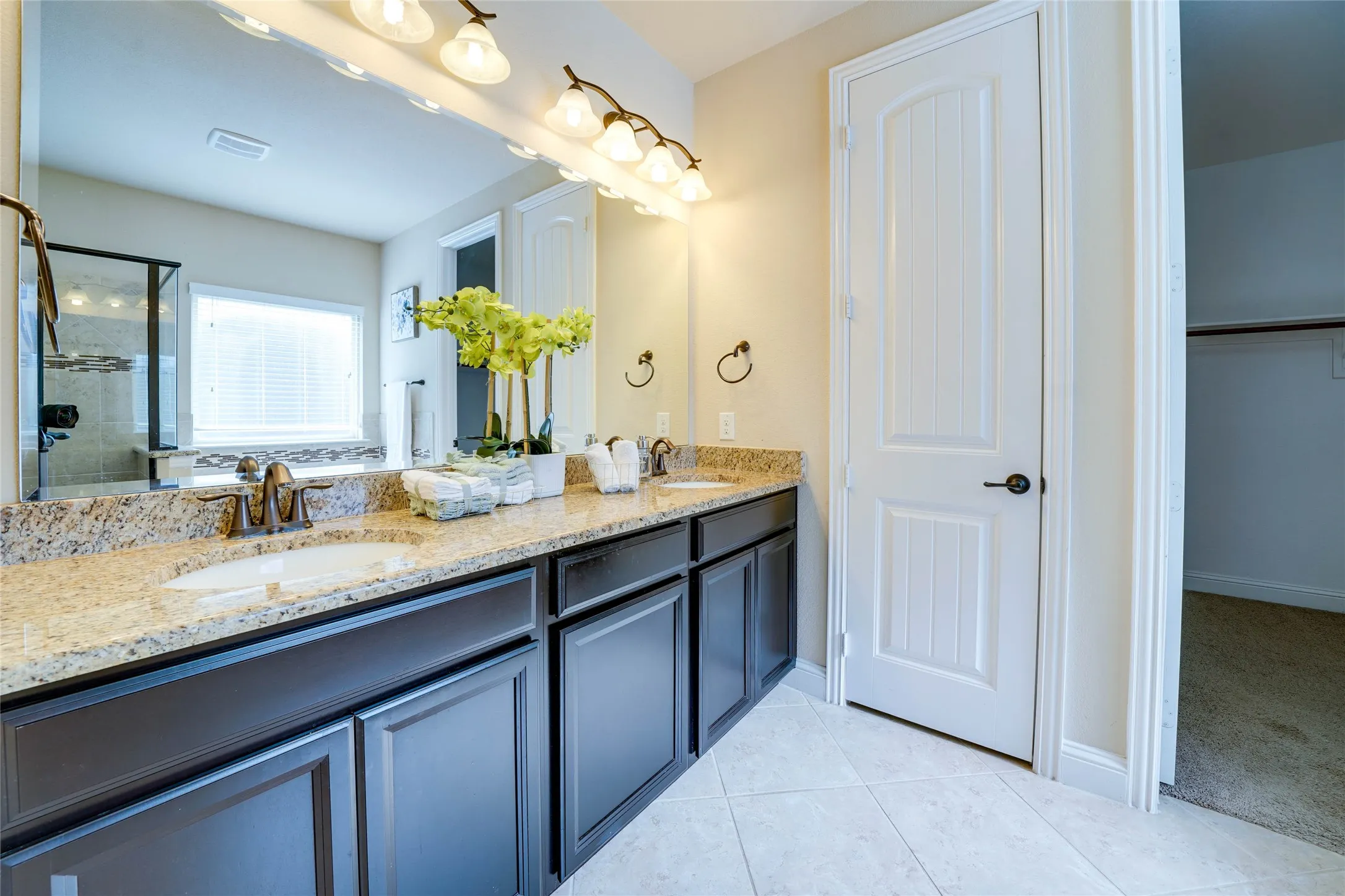 Single Family Residence For Rent in Denton County , 1262 Roma Drive, Frisco, Texas 75036, 5 Bedroom, 5 Bathroom, 2 Garage spaces, 4,192 Sqft, built in 2014, mls#21402068, Real Estate Agent in Frisco, Homes For Rent in Denton county, Homes For Rent in Frisco, Realtor in Frisco Texas, Real Estate Brokerage Independent Realty Texas, Luminita Cordes Realtor