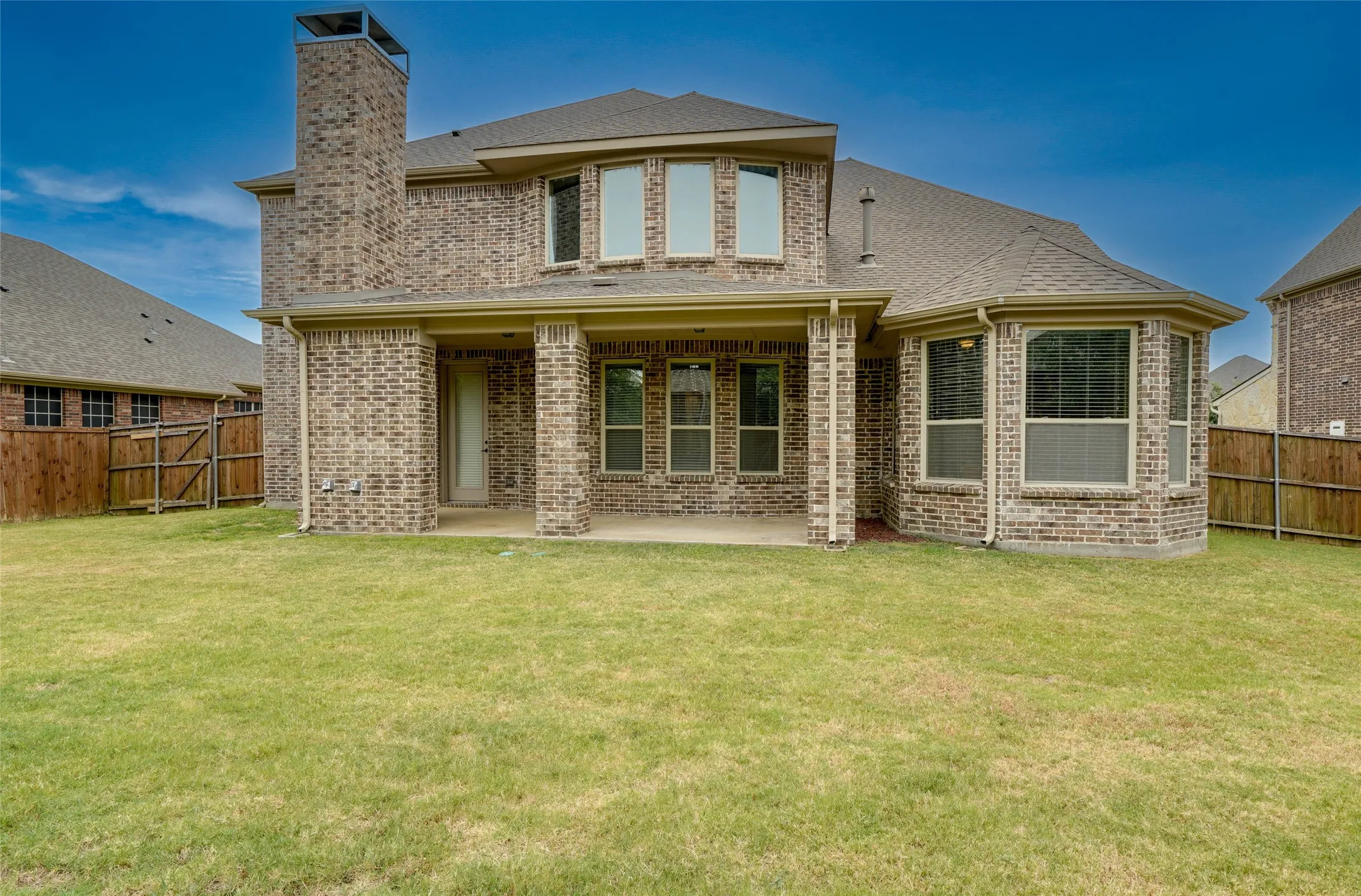 Single Family Residence For Rent in Denton County , 1262 Roma Drive, Frisco, Texas 75036, 5 Bedroom, 5 Bathroom, 2 Garage spaces, 4,192 Sqft, built in 2014, mls#21402068, Real Estate Agent in Frisco, Homes For Rent in Denton county, Homes For Rent in Frisco, Realtor in Frisco Texas, Real Estate Brokerage Independent Realty Texas, Luminita Cordes Realtor