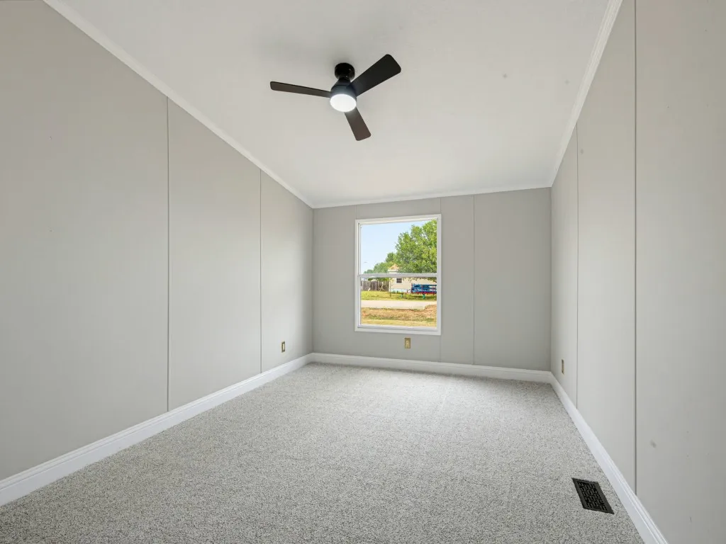 Mobile Home For Sale in Ellis County , 129 Hearne Lane, Red Oak, Texas 75154, 4 Bedroom, 2 Bathroom, Garage spaces, 2,432 Sqft, built in 2000, mls#21401433, Real Estate Agent in Red Oak, Homes For Sale in Ellis county, Homes For Sale in Red Oak, Realtor in Red Oak Texas, Real Estate Brokerage Independent Realty Texas, Luminita Cordes Realtor