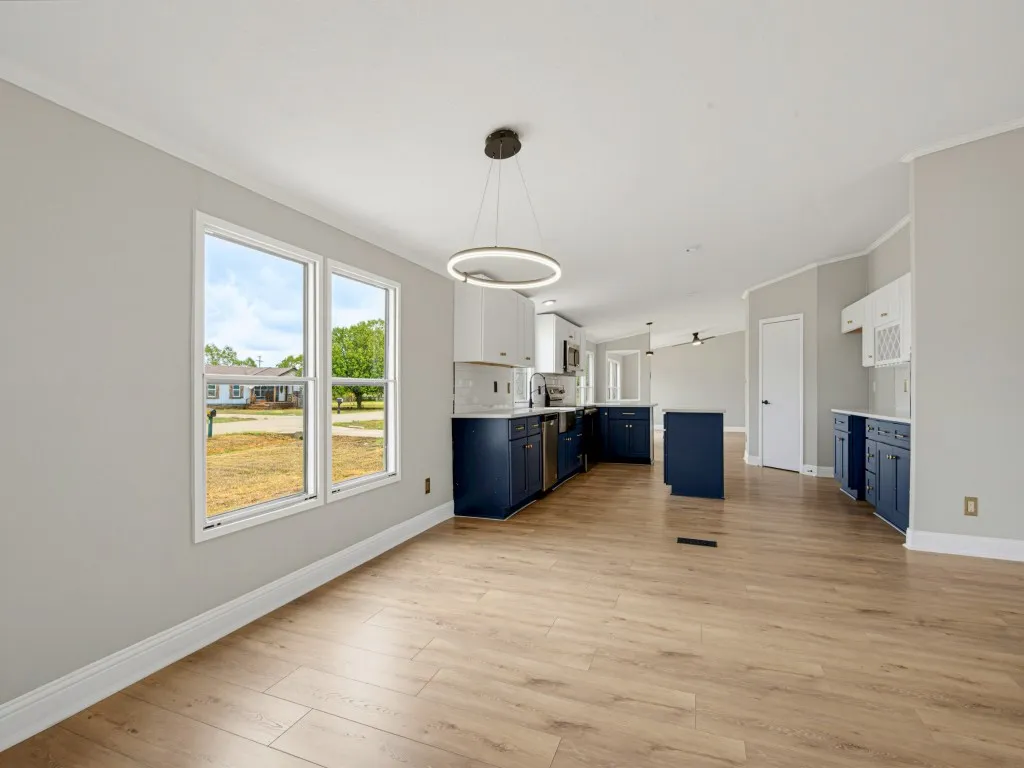 Mobile Home For Sale in Ellis County , 129 Hearne Lane, Red Oak, Texas 75154, 4 Bedroom, 2 Bathroom, Garage spaces, 2,432 Sqft, built in 2000, mls#21401433, Real Estate Agent in Red Oak, Homes For Sale in Ellis county, Homes For Sale in Red Oak, Realtor in Red Oak Texas, Real Estate Brokerage Independent Realty Texas, Luminita Cordes Realtor