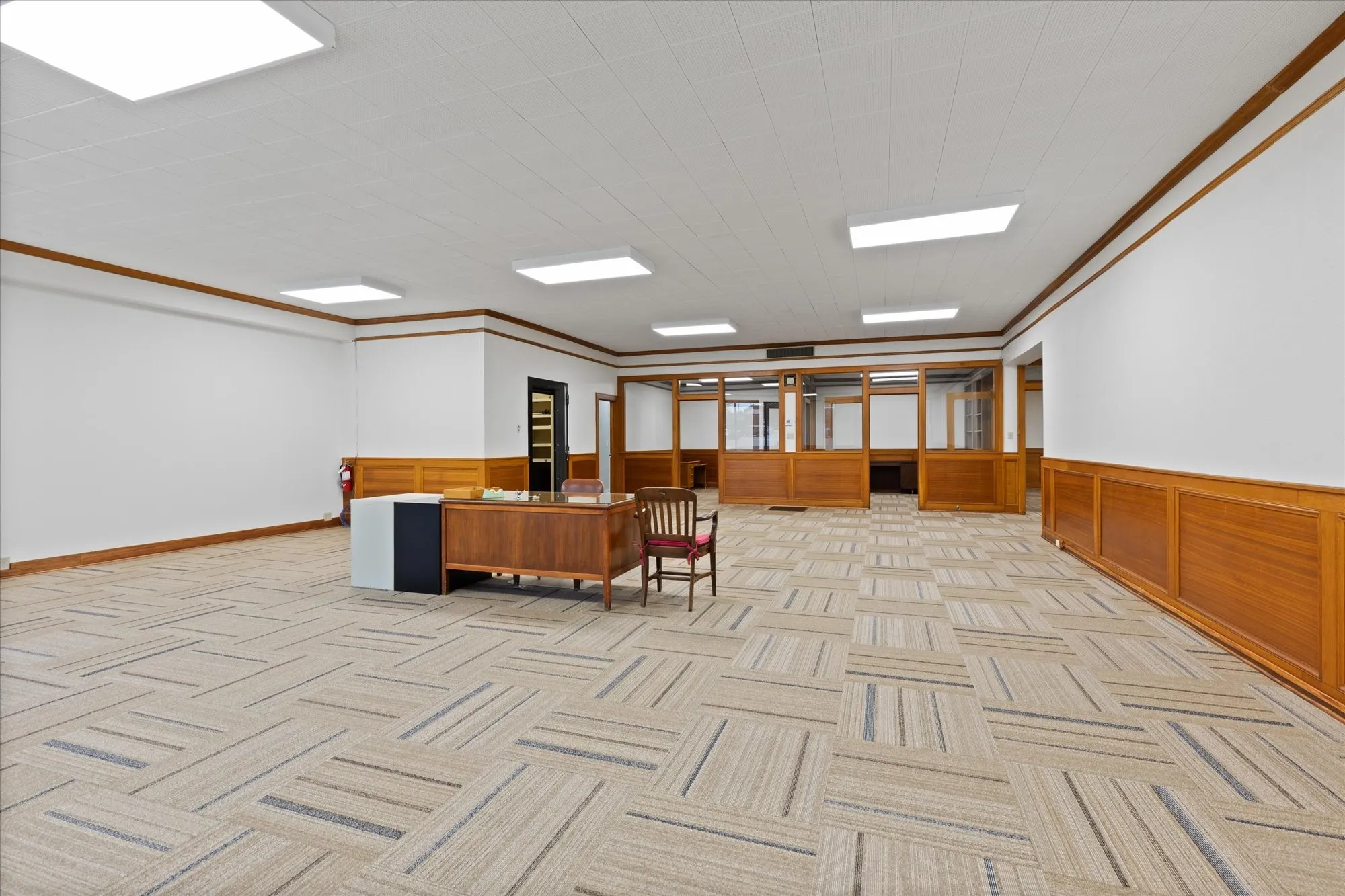 Office For Sale in Harrison County , 107 W Rusk, Marshall, Texas 75670, 0, 0, Garage spaces, 0 Sqft, built in 1940, mls#21398158, Real Estate Agent in Marshall, Homes For Sale in Harrison county, Homes For Sale in Marshall, Realtor in Marshall Texas, Real Estate Brokerage Independent Realty Texas, Luminita Cordes Realtor