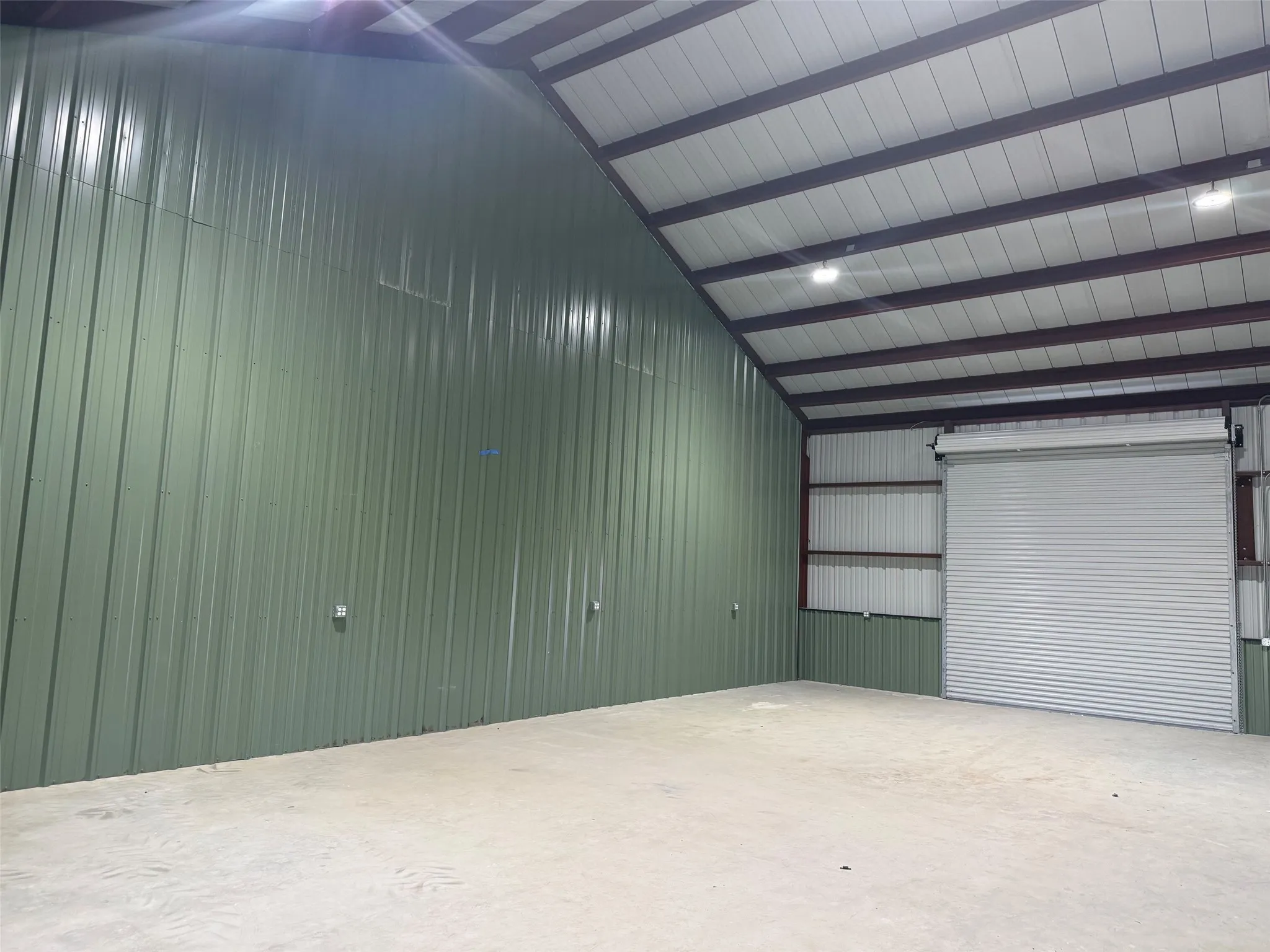 Industrial For Rent in Ellis County , 721 Perimeter, Waxahachie, Texas 75167, 0, 0, Garage spaces, 0 Sqft, built in 2026, mls#21402100, Real Estate Agent in Waxahachie, Homes For Rent in Ellis county, Homes For Rent in Waxahachie, Realtor in Waxahachie Texas, Real Estate Brokerage Independent Realty Texas, Luminita Cordes Realtor