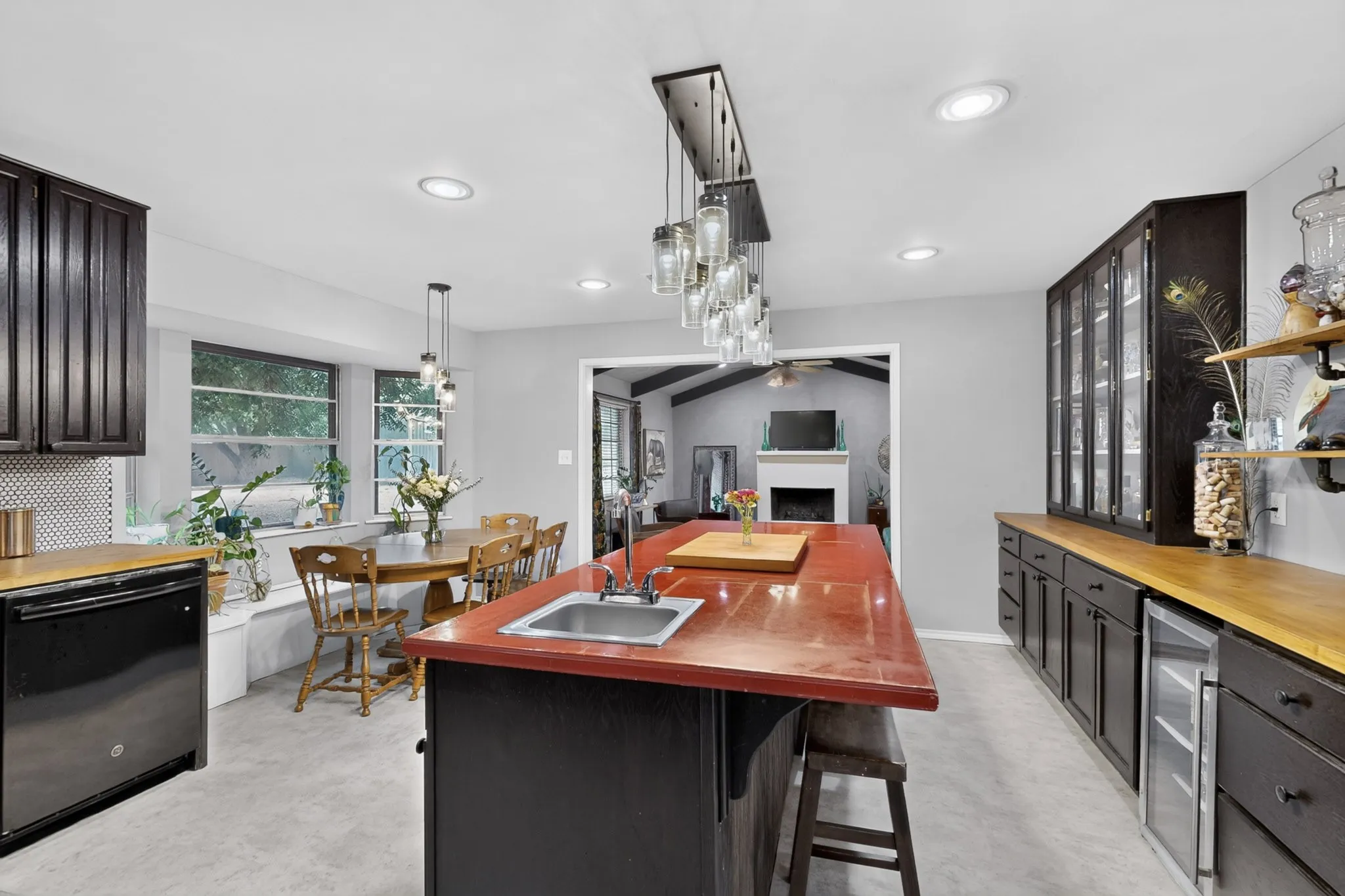 Ample counterspace allows for convenience at mealtimes.