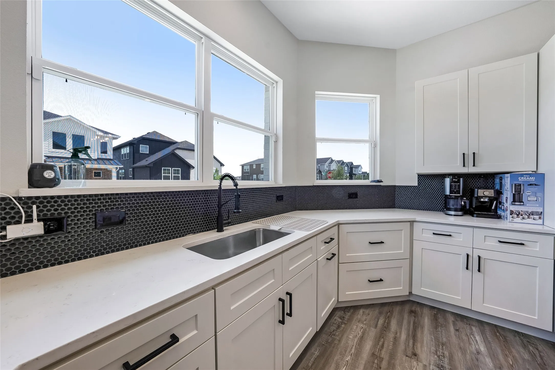 Single Family Residence For Rent in Dallas County , 7224 Bayhill Lane, Rowlett, Texas 75088, 3 Bedroom, 3 Bathroom, 2 Garage spaces, 2,368 Sqft, built in 2023, mls#21401441, Real Estate Agent in Rowlett, Homes For Rent in Dallas county, Homes For Rent in Rowlett, Realtor in Rowlett Texas, Real Estate Brokerage Independent Realty Texas, Luminita Cordes Realtor