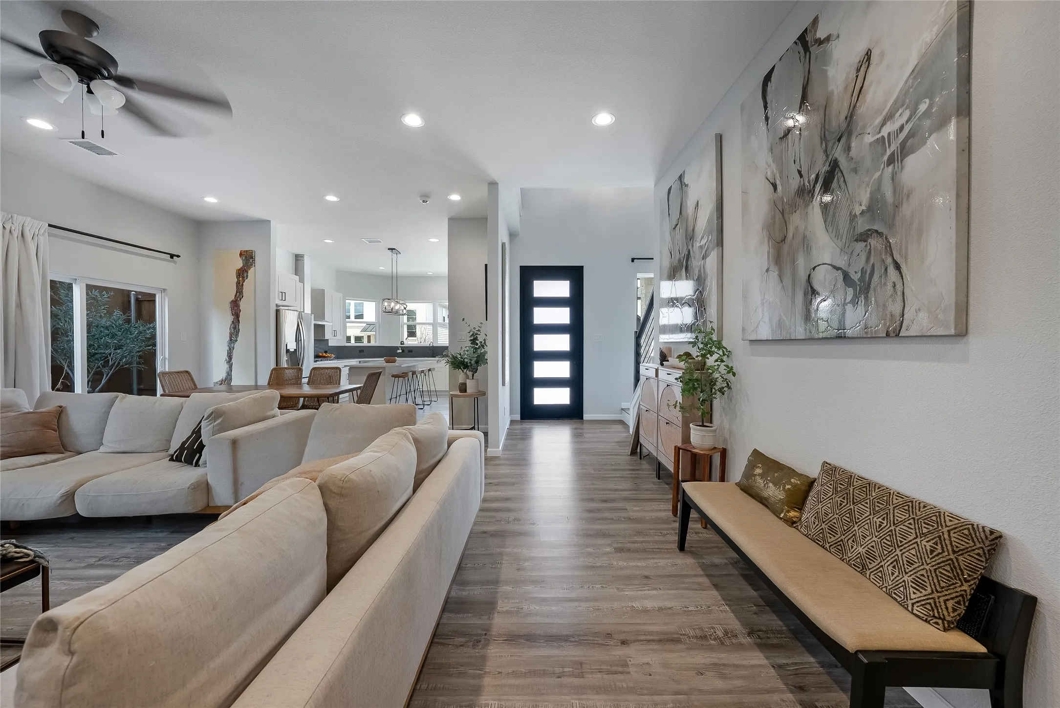 Single Family Residence For Rent in Dallas County , 7224 Bayhill Lane, Rowlett, Texas 75088, 3 Bedroom, 3 Bathroom, 2 Garage spaces, 2,368 Sqft, built in 2023, mls#21401441, Real Estate Agent in Rowlett, Homes For Rent in Dallas county, Homes For Rent in Rowlett, Realtor in Rowlett Texas, Real Estate Brokerage Independent Realty Texas, Luminita Cordes Realtor