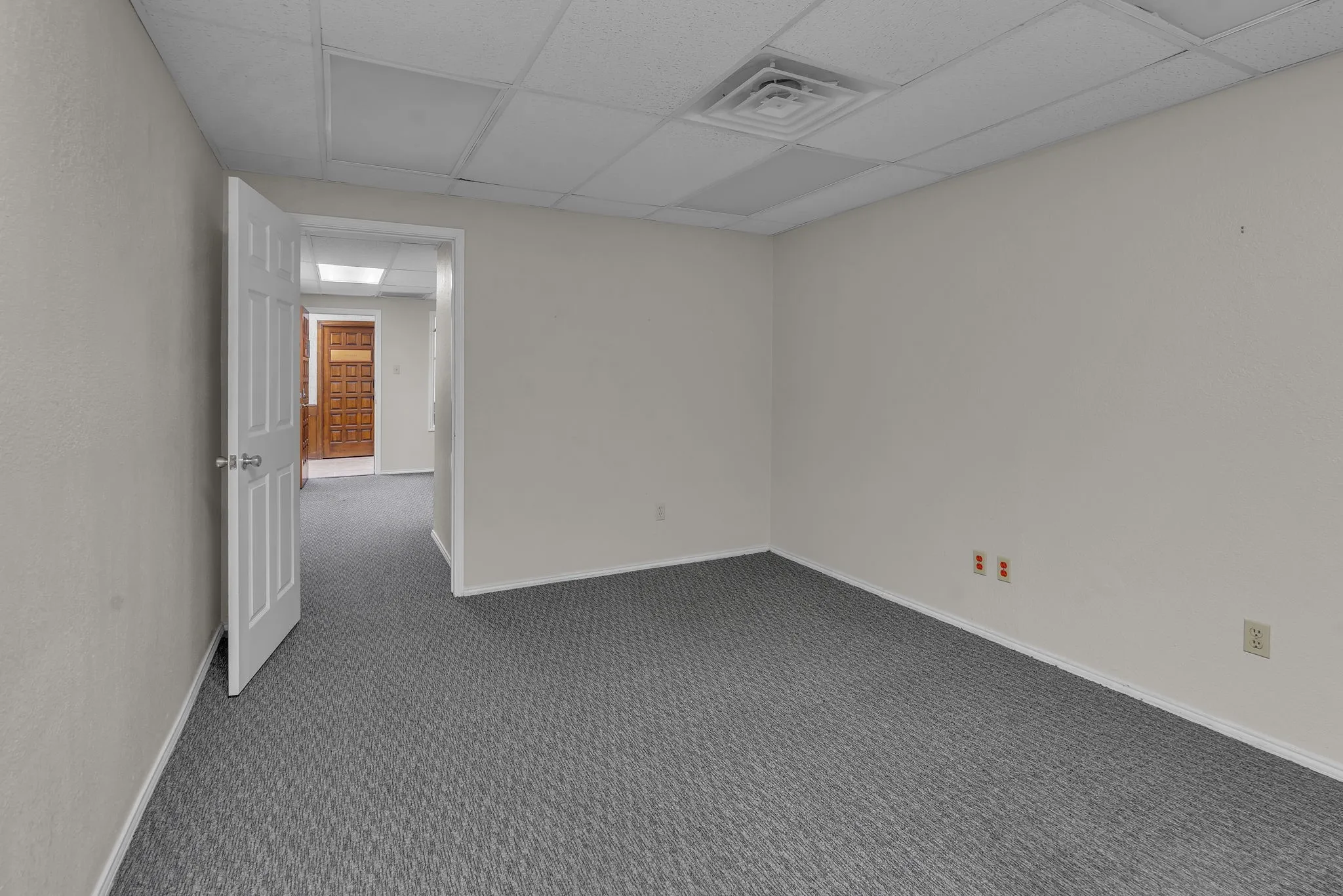 Office For Rent in Tarrant County , 2020 W Northwest Highway 110, Grapevine, Texas 76051, 0, 0, Garage spaces, 0 Sqft, built in 1979, mls#21402121, Real Estate Agent in Grapevine, Homes For Rent in Tarrant county, Homes For Rent in Grapevine, Realtor in Grapevine Texas, Real Estate Brokerage Independent Realty Texas, Luminita Cordes Realtor