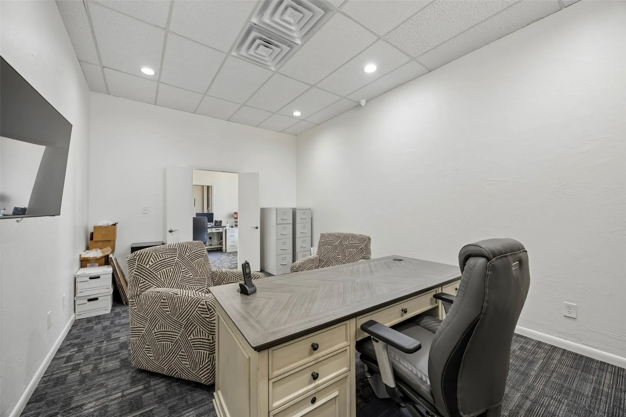 Office For Rent in Denton County , 208 N Hwy 377, Roanoke, Texas 76262, 0, 0, Garage spaces, 0 Sqft, built in 1993, mls#21400728, Real Estate Agent in Roanoke, Homes For Rent in Denton county, Homes For Rent in Roanoke, Realtor in Roanoke Texas, Real Estate Brokerage Independent Realty Texas, Luminita Cordes Realtor