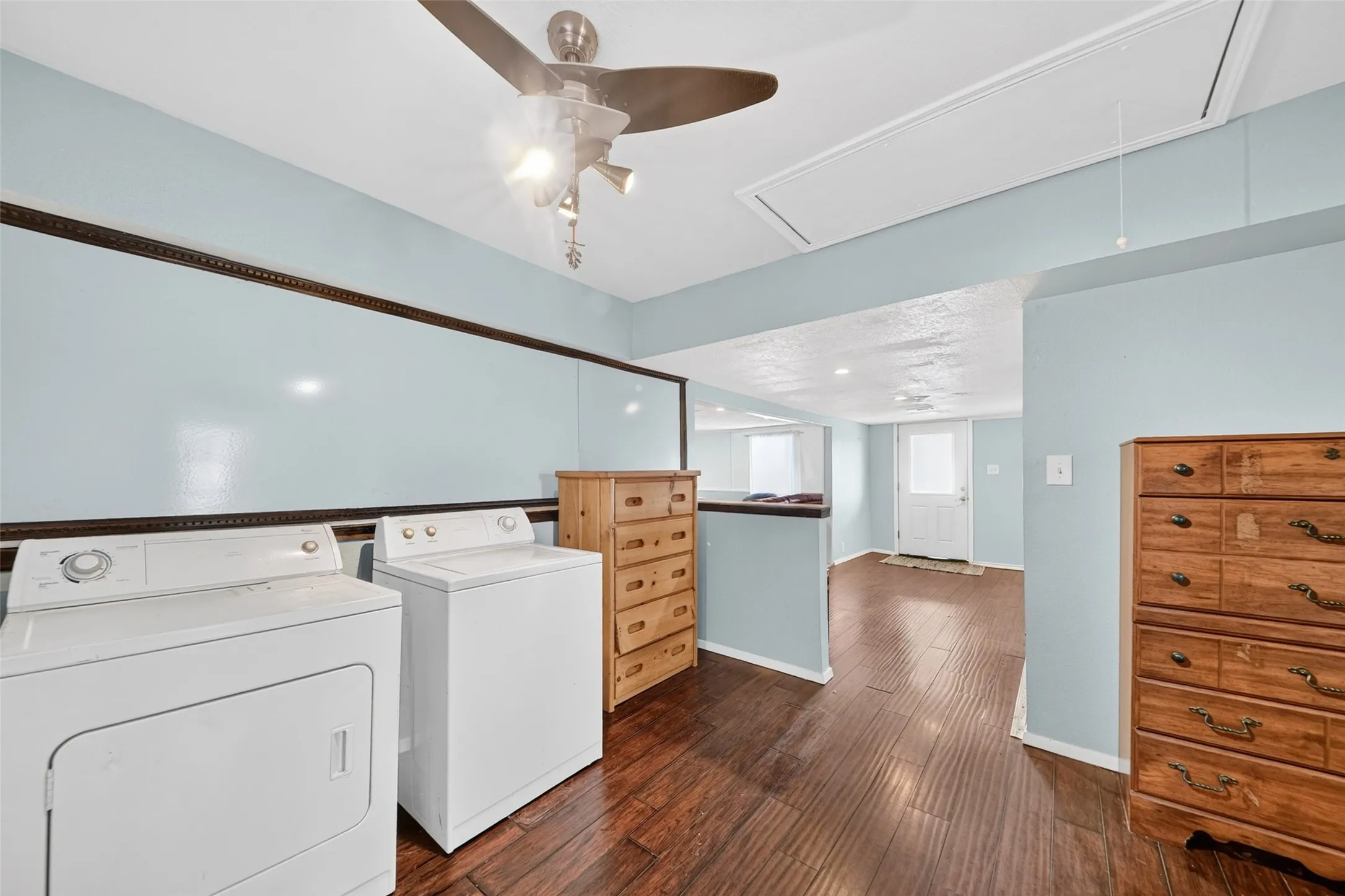 Single Family Residence For Sale in Wise County , 1290 County Road 3355, Paradise, Texas 76073, 4 Bedroom, 2 Bathroom, Garage spaces, 2,207 Sqft, built in 1991, mls#21402006, Real Estate Agent in Paradise, Homes For Sale in Wise county, Homes For Sale in Paradise, Realtor in Paradise Texas, Real Estate Brokerage Independent Realty Texas, Luminita Cordes Realtor