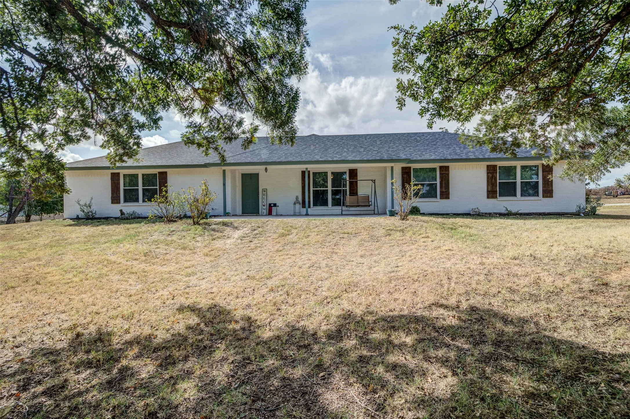 Single Family Residence For Sale in Wise County , 1290 County Road 3355, Paradise, Texas 76073, 4 Bedroom, 2 Bathroom, Garage spaces, 2,207 Sqft, built in 1991, mls#21402006, Real Estate Agent in Paradise, Homes For Sale in Wise county, Homes For Sale in Paradise, Realtor in Paradise Texas, Real Estate Brokerage Independent Realty Texas, Luminita Cordes Realtor